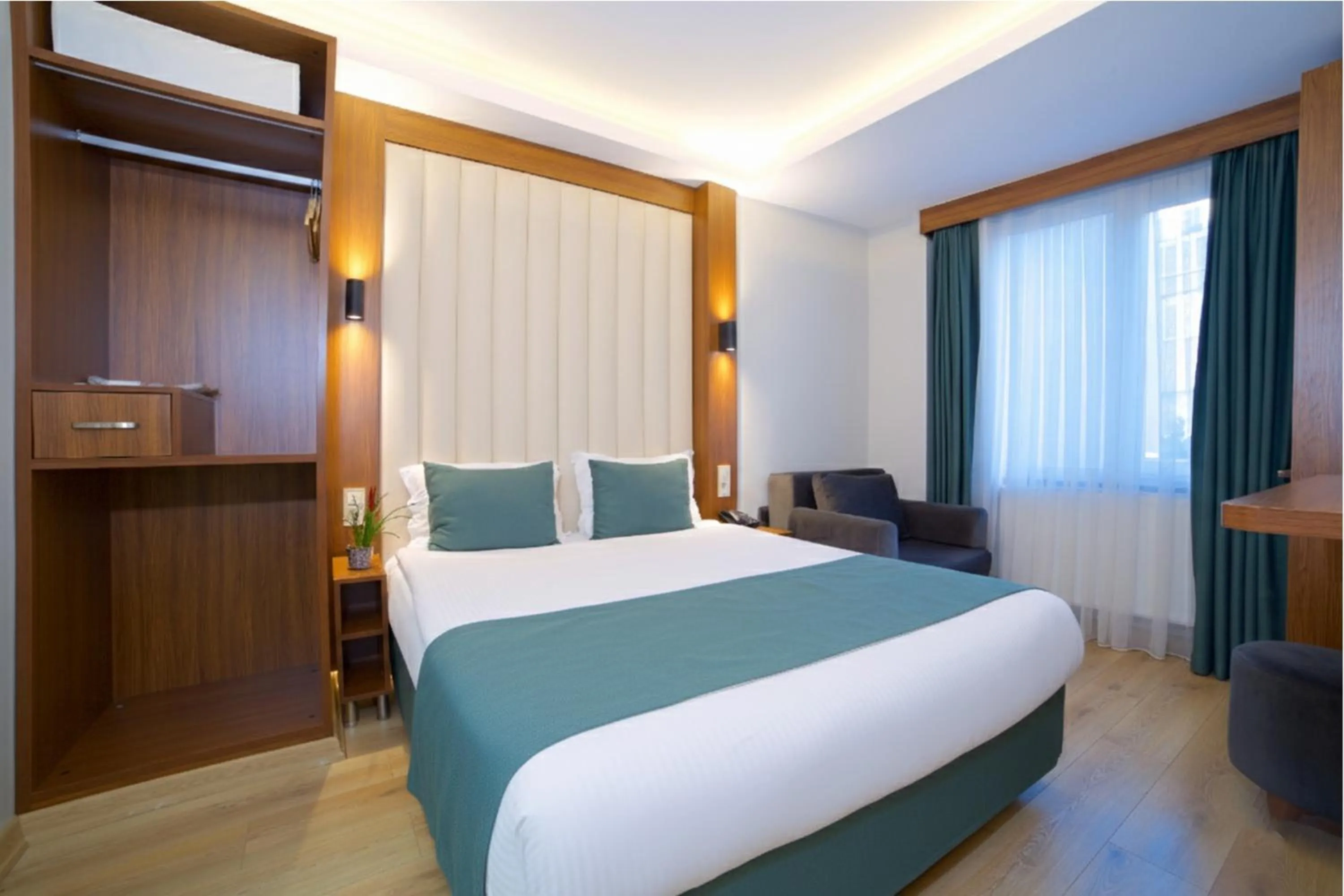 Photo of the whole room, Bed in Hotel Black Tulip