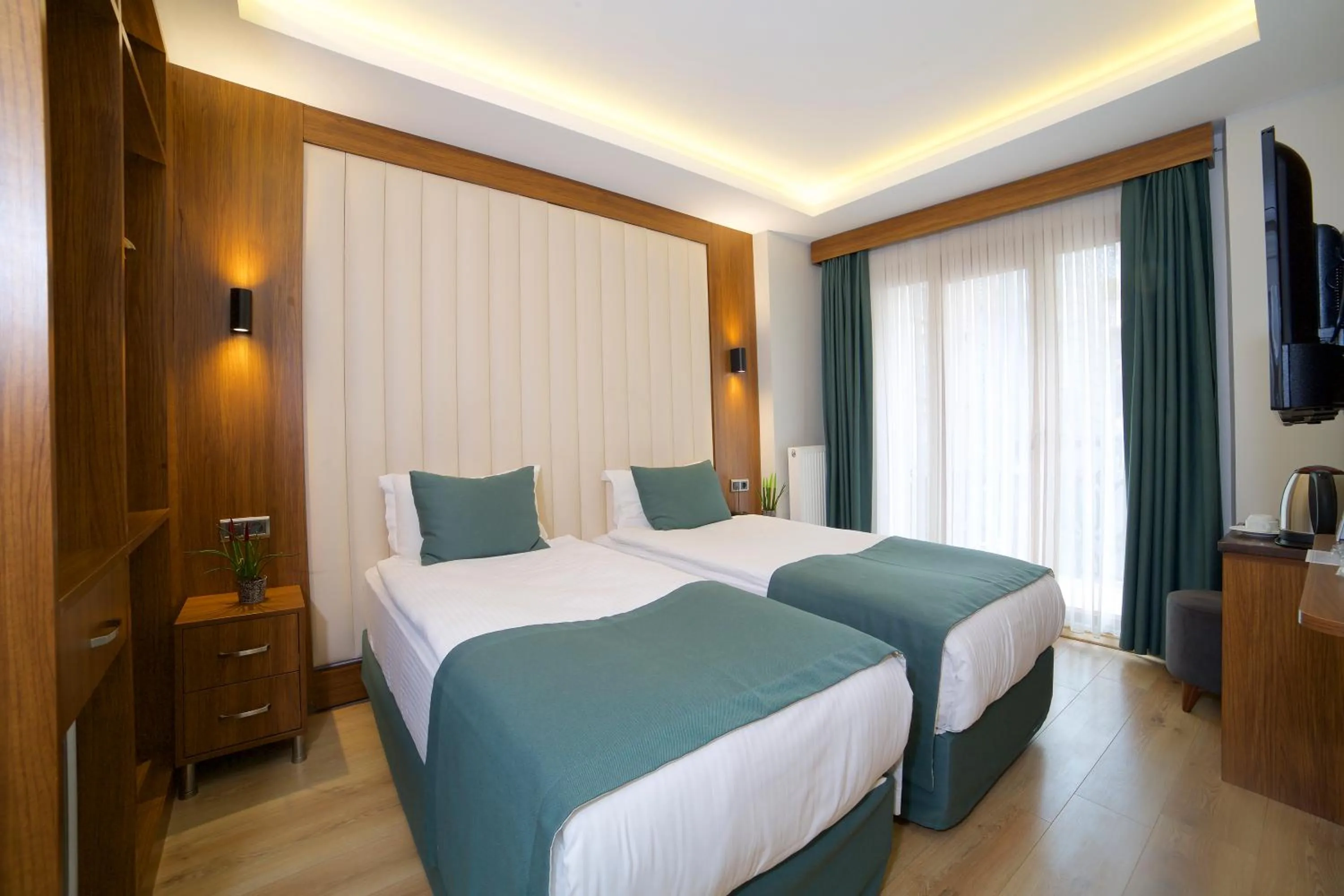 Photo of the whole room, Bed in Hotel Black Tulip