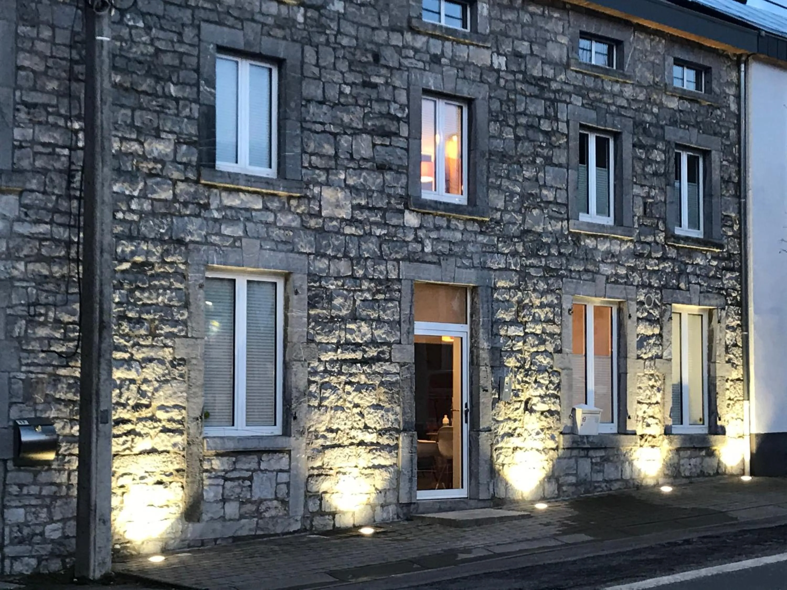 Property building in LA GLORIETTE