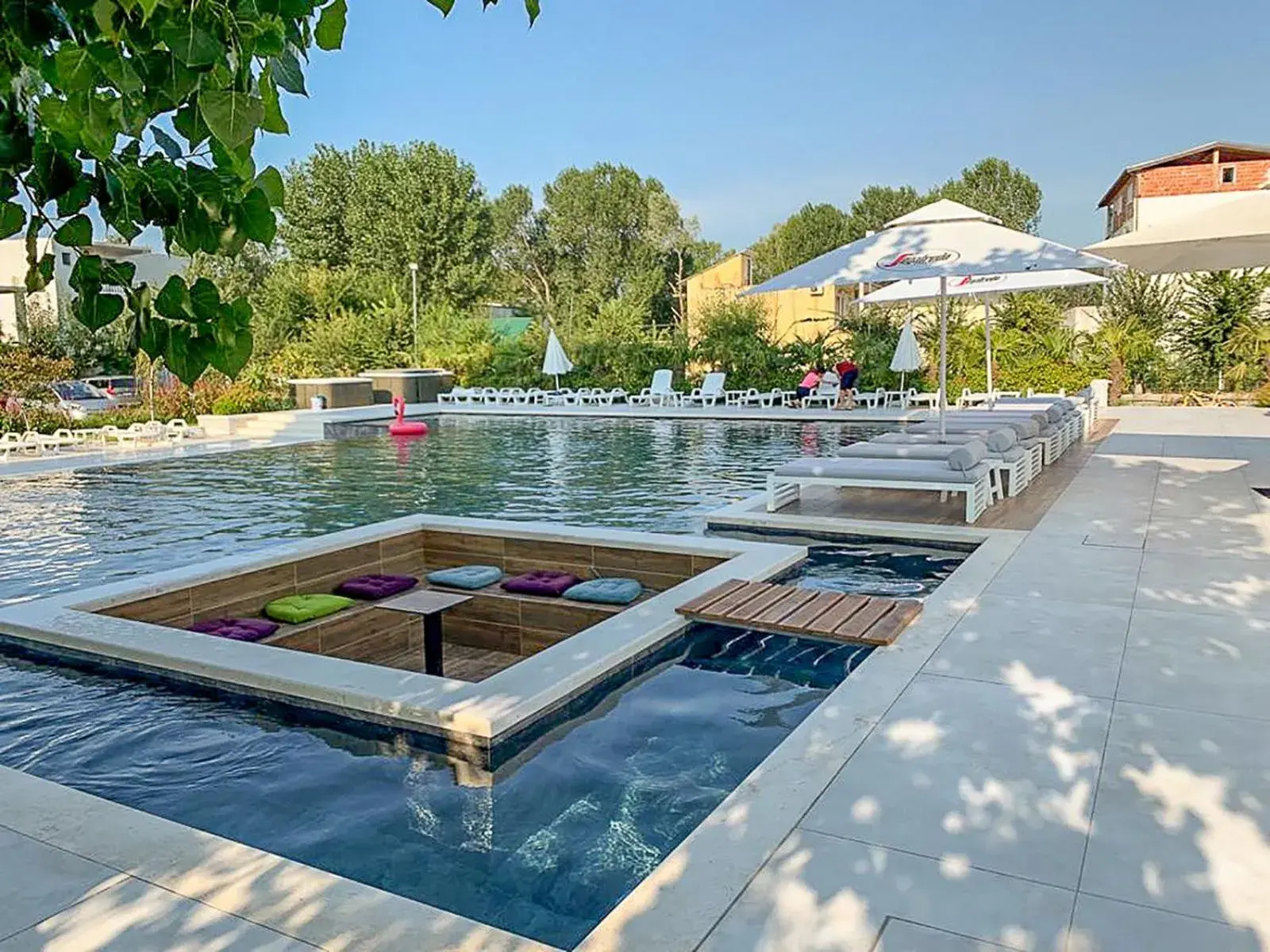 Hotel Bora Bora velipoja Hotel Bora Bora velipoja