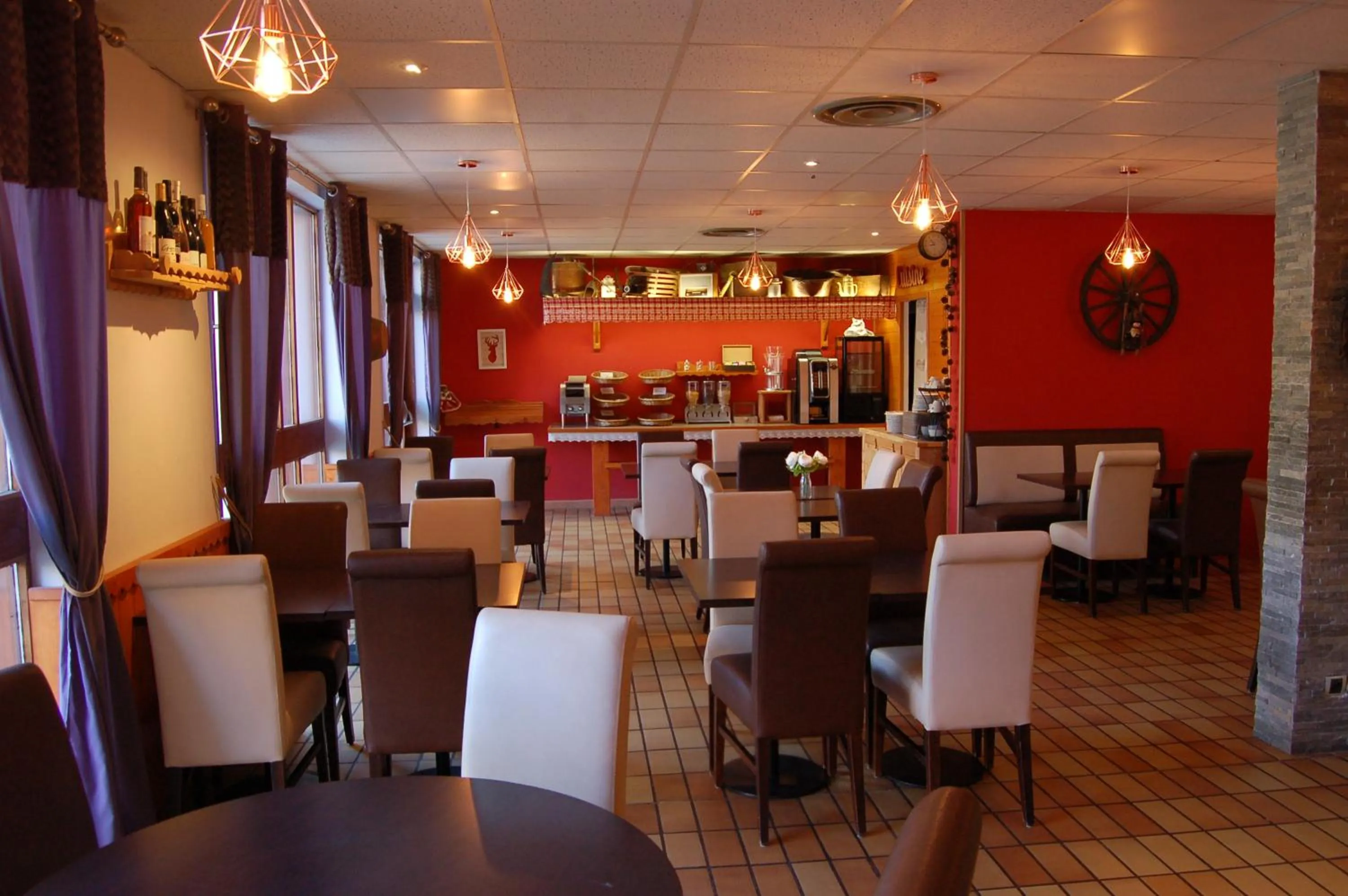 Restaurant/places to eat in Hotel Plein Soleil