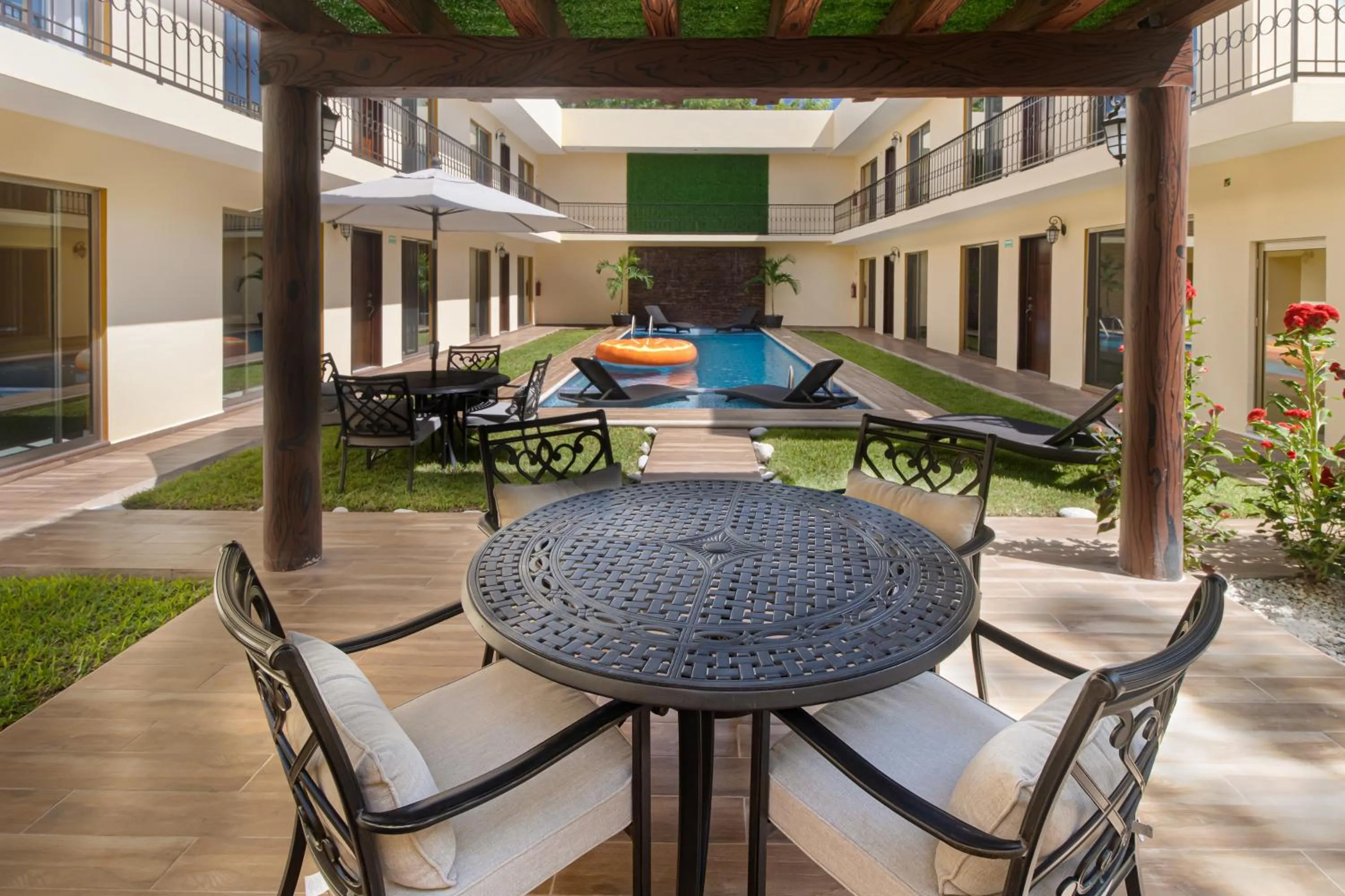 Swimming pool in PRIME VILLAGE Cozumel