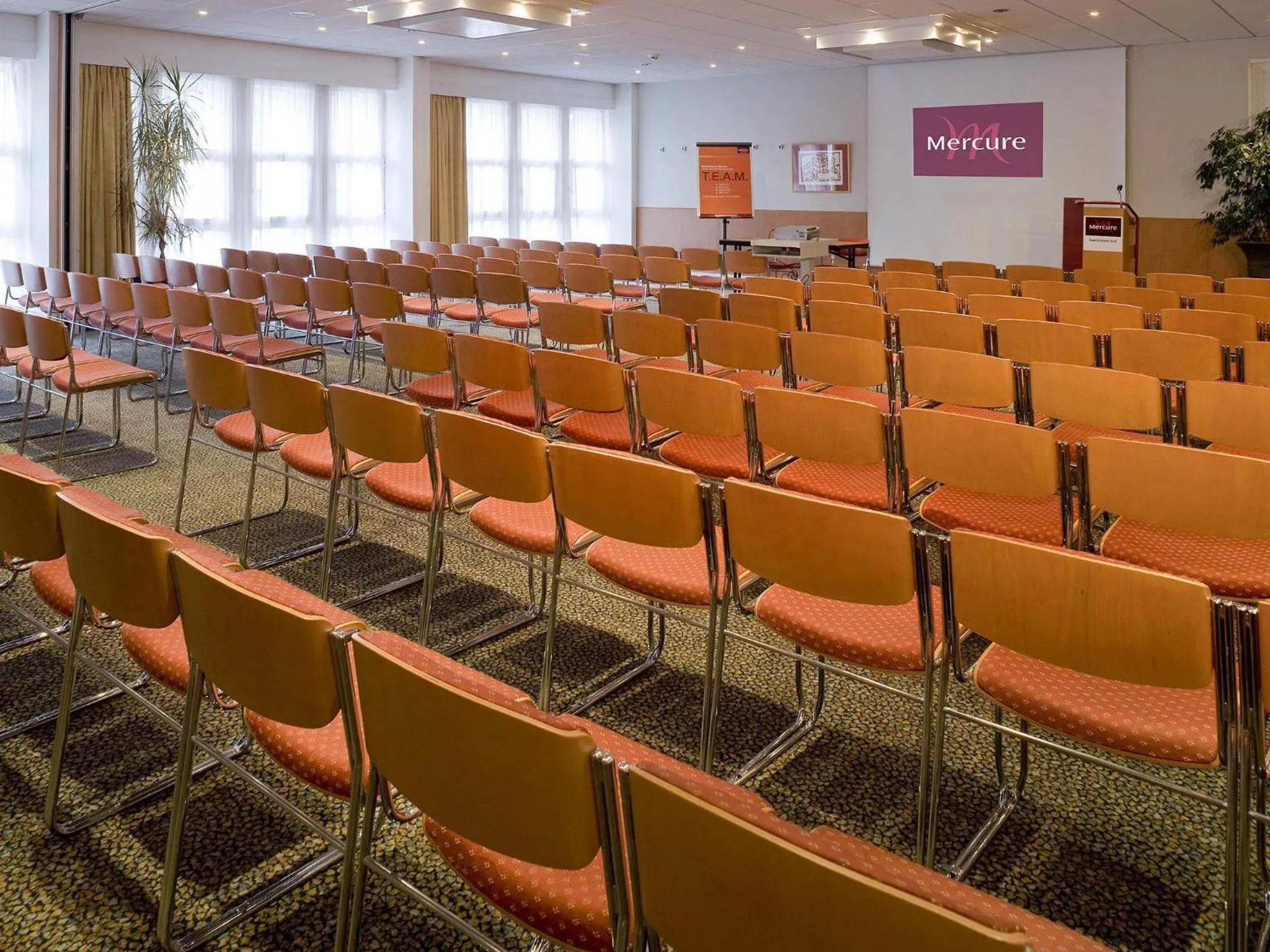 Meeting/conference room in Mercure Hotel Saarbrücken Süd
