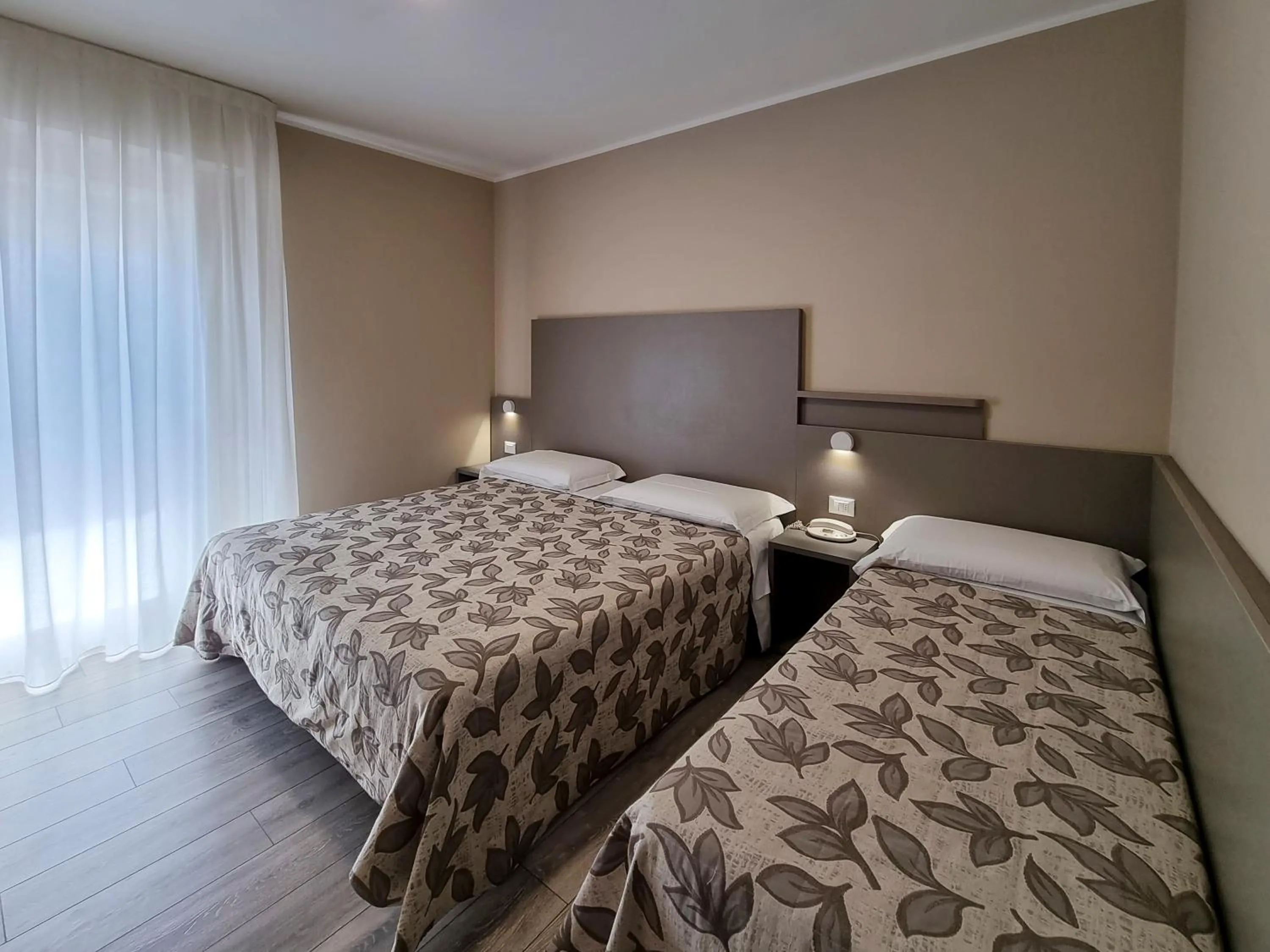 Bedroom, Bed in Hotel Alla Fonte