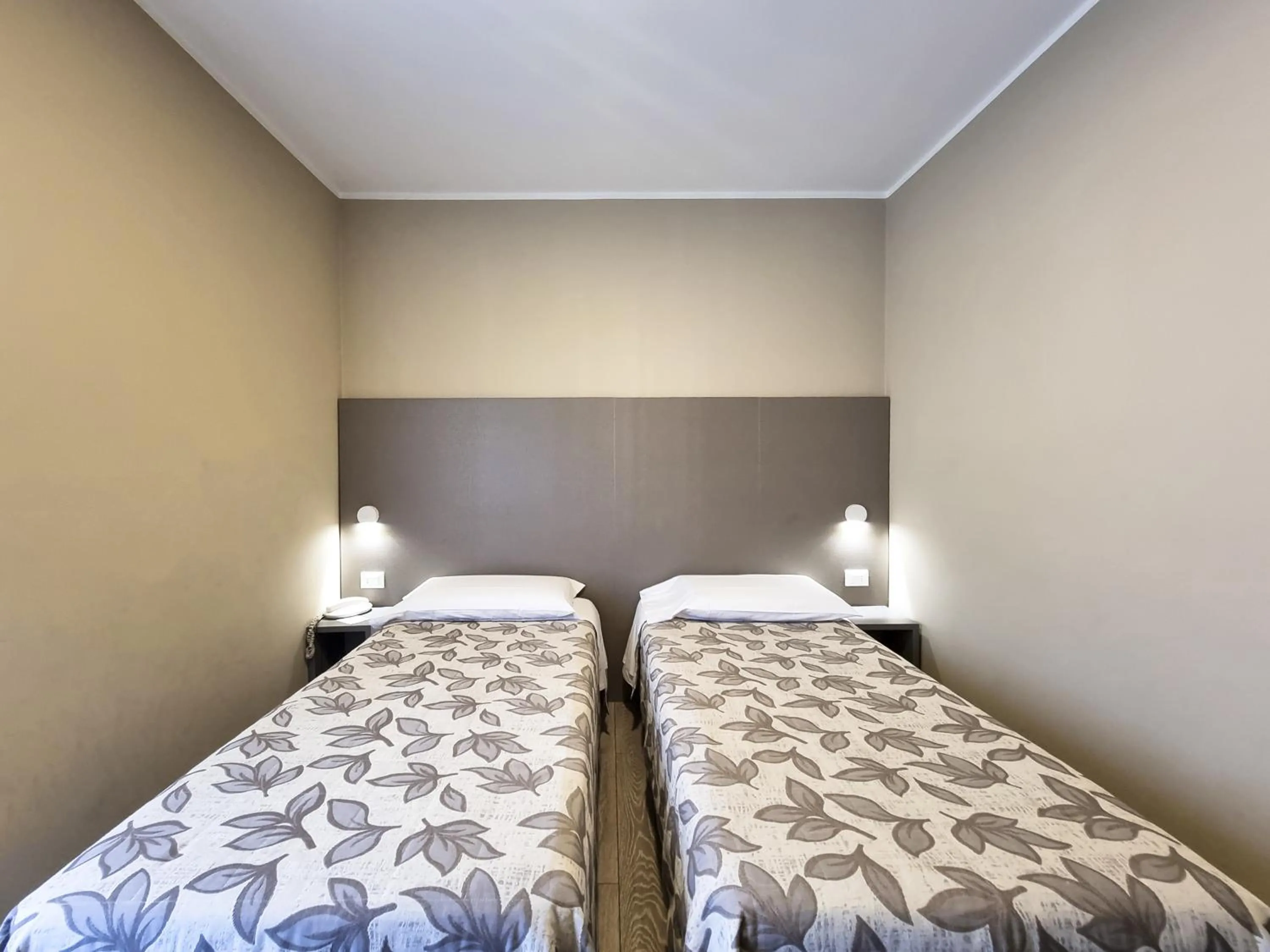 Photo of the whole room, Bed in Hotel Alla Fonte