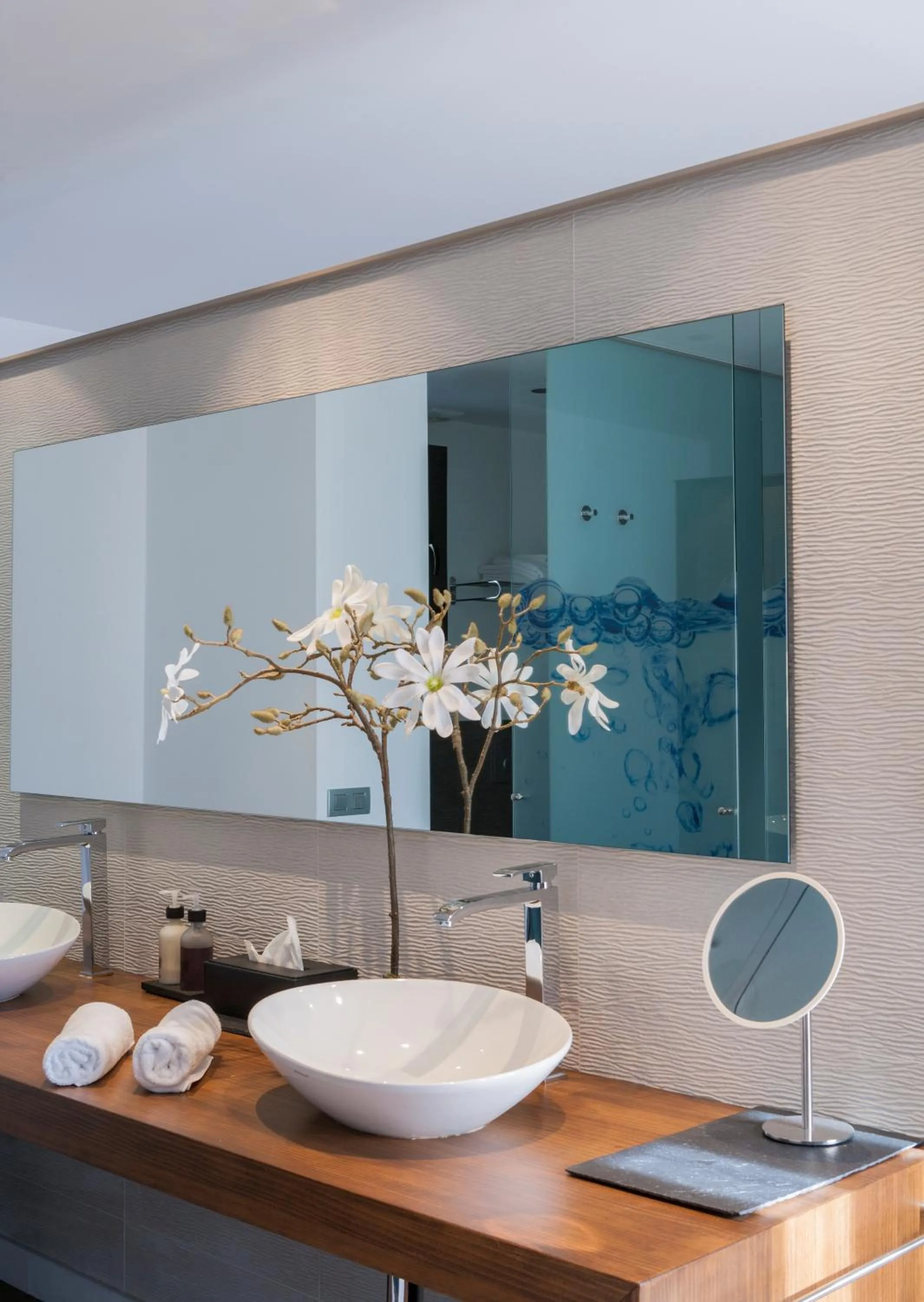 Bathroom in Bonansa Country Hotel