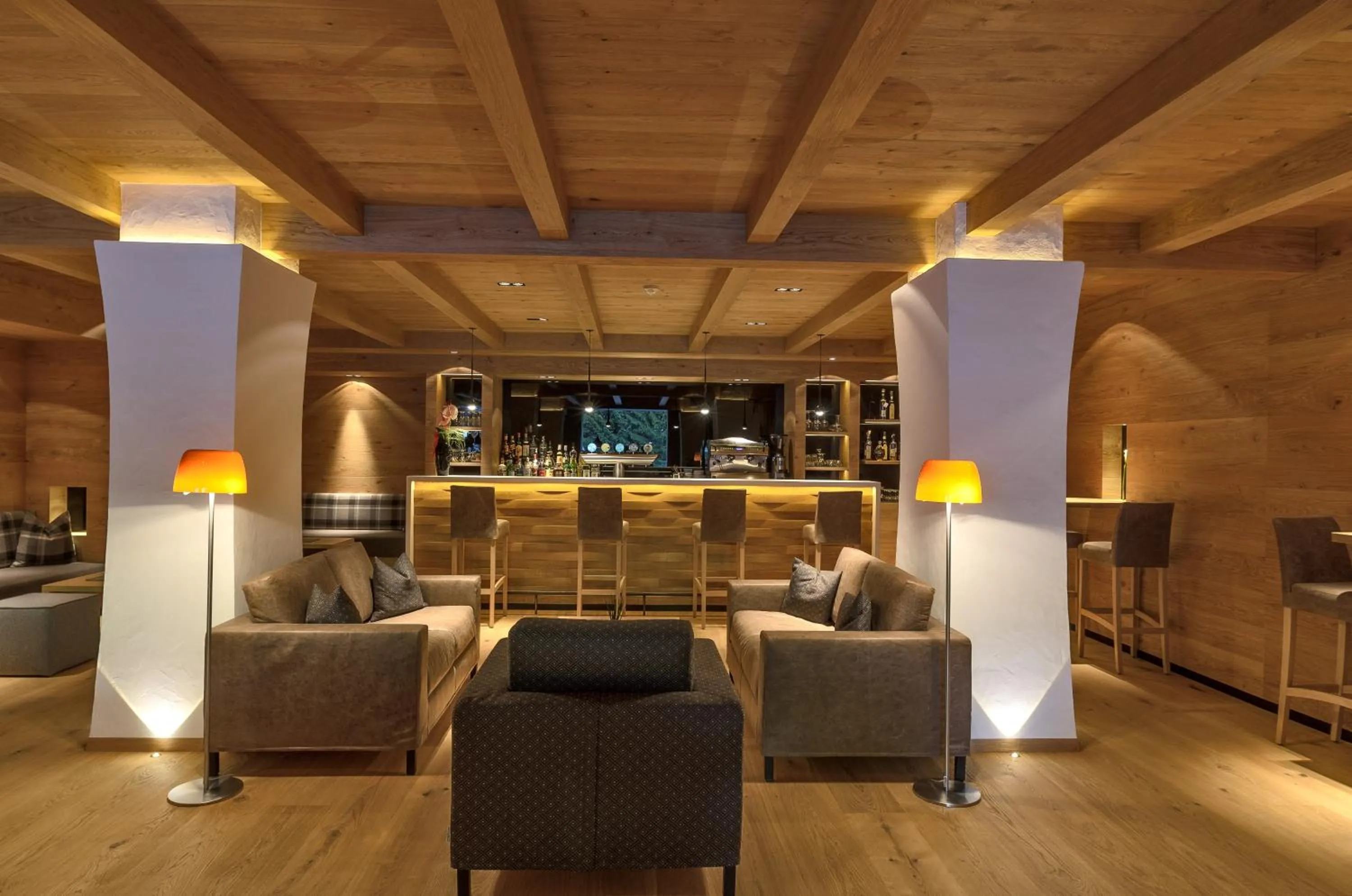 Lounge or bar in Stella Hotel - My Dolomites Experience
