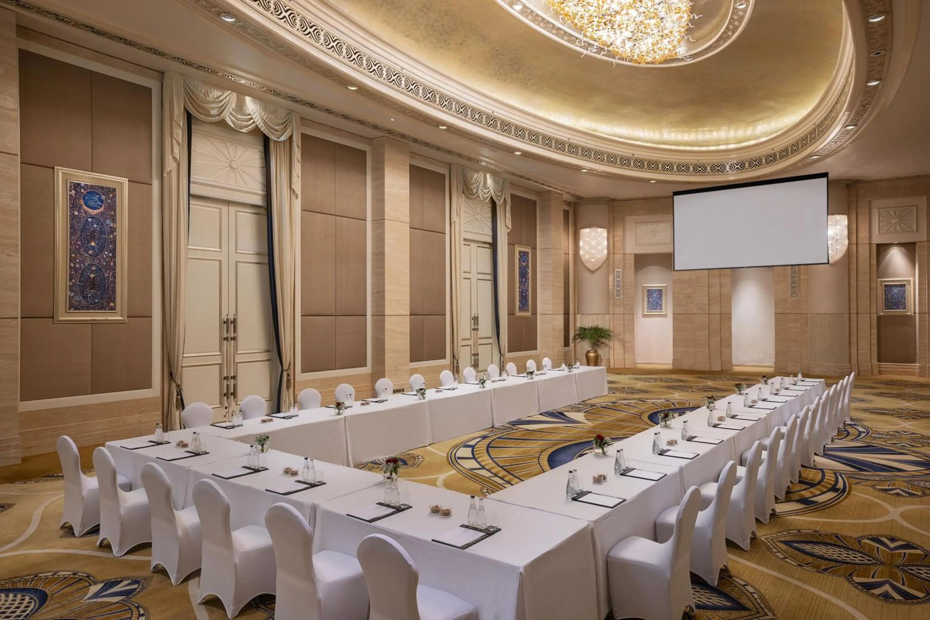 Meeting/conference room in The St. Regis Abu Dhabi