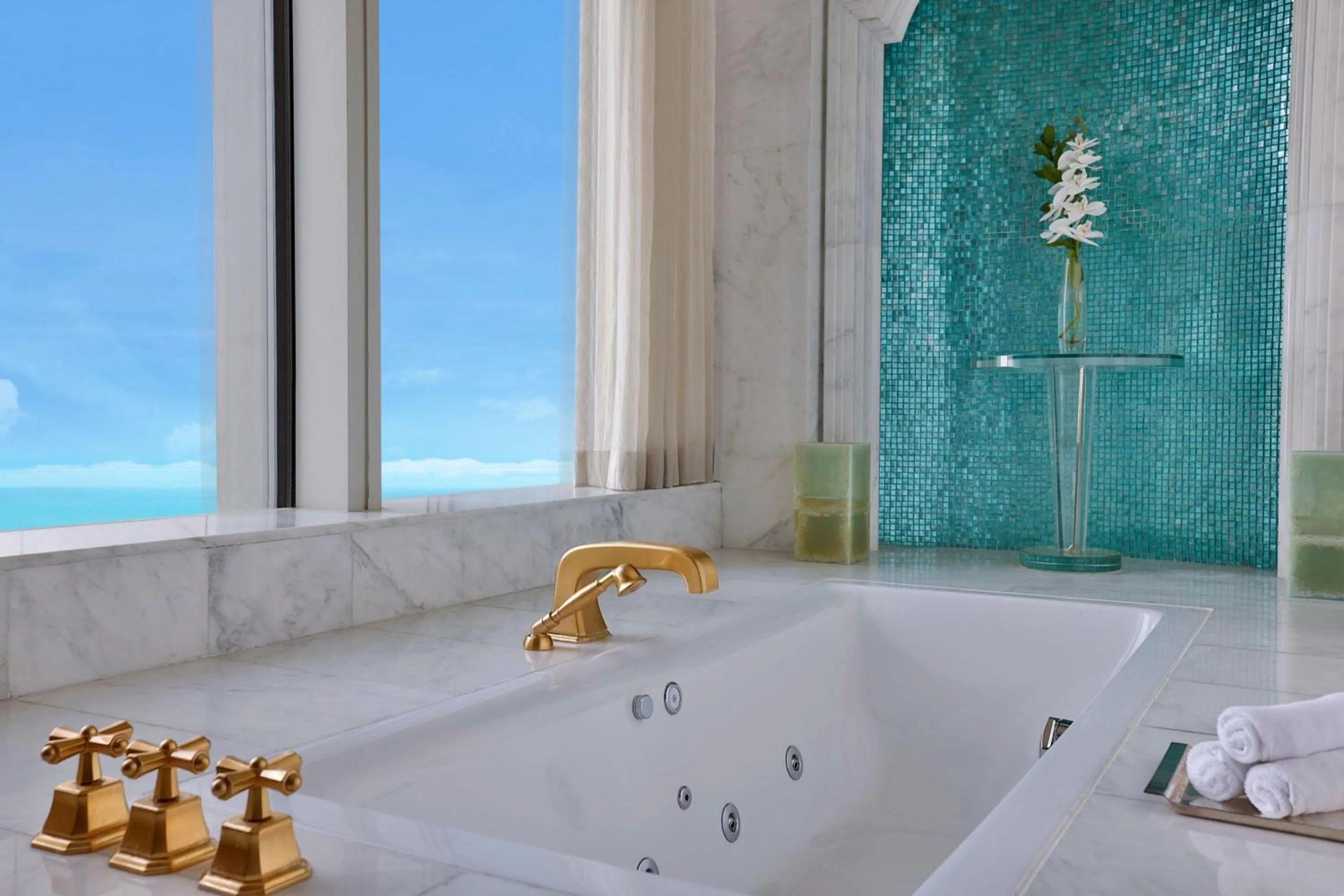 Photo of the whole room in The St. Regis Abu Dhabi