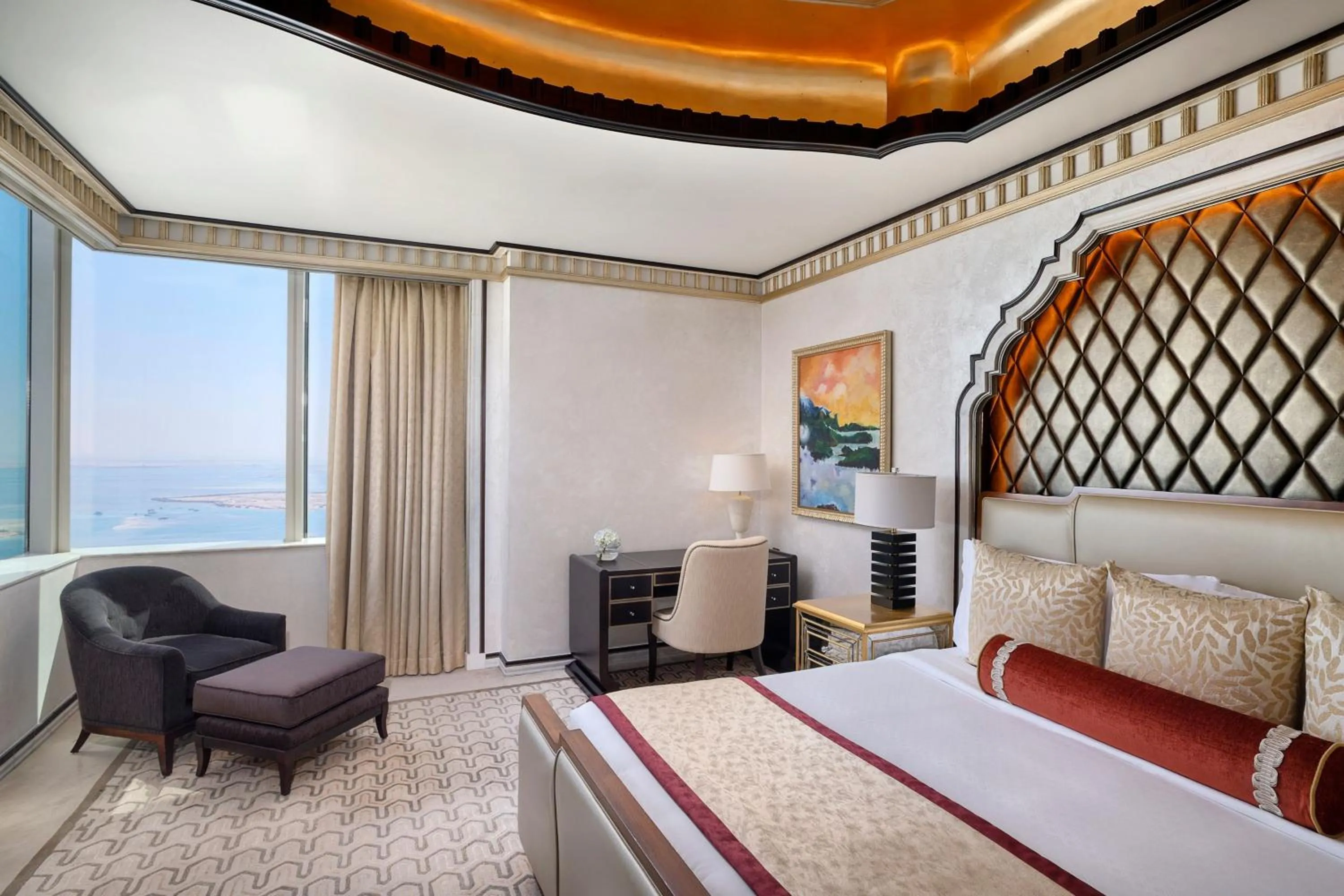 Bedroom, Bed in The St. Regis Abu Dhabi