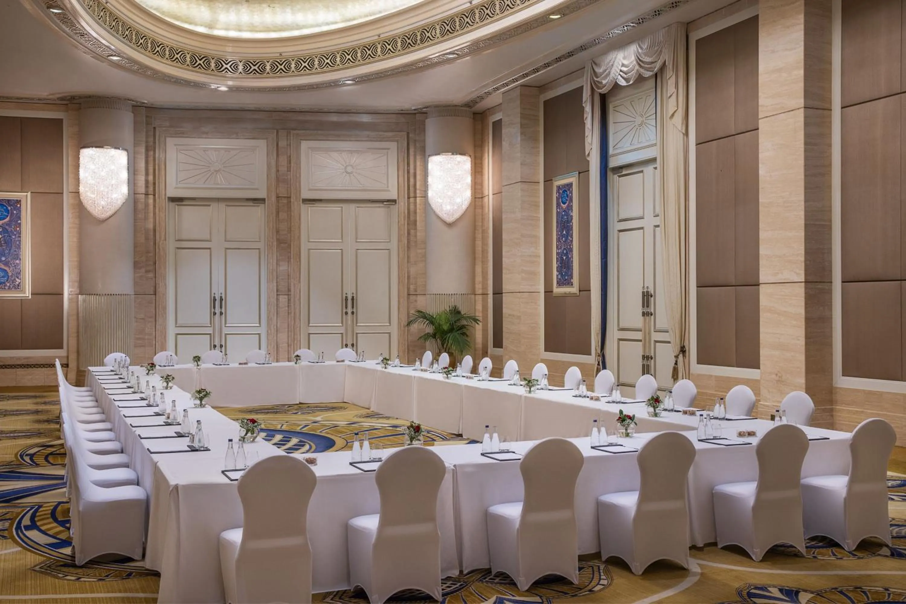 Meeting/conference room in The St. Regis Abu Dhabi