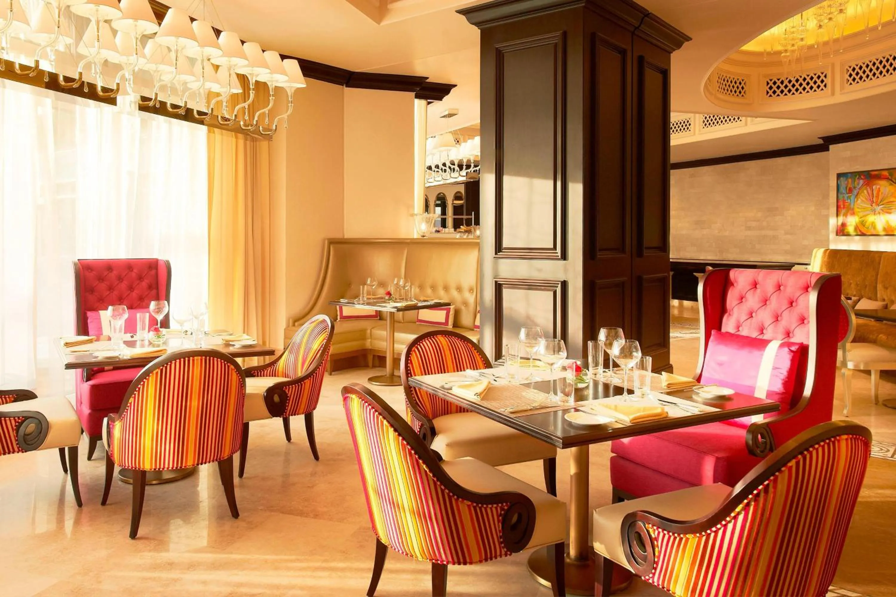 Restaurant/places to eat in The St. Regis Abu Dhabi