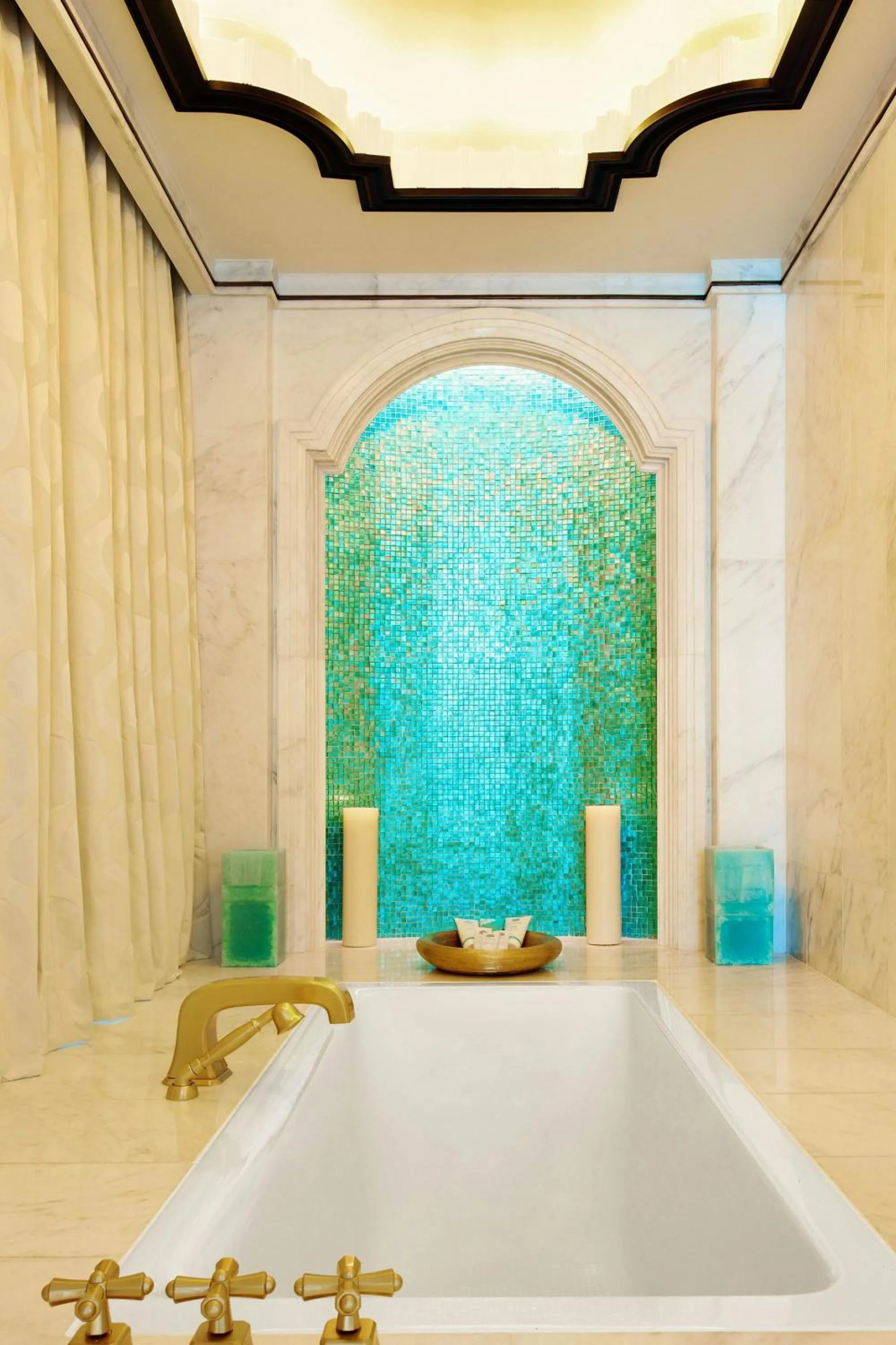 Spa and wellness centre/facilities in The St. Regis Abu Dhabi