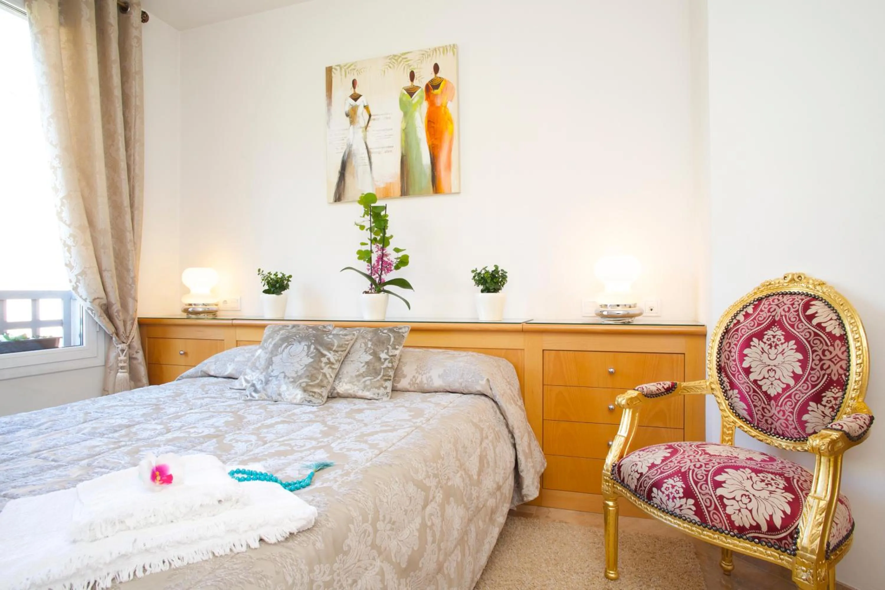 Bed in Lux Apartments Barcelona