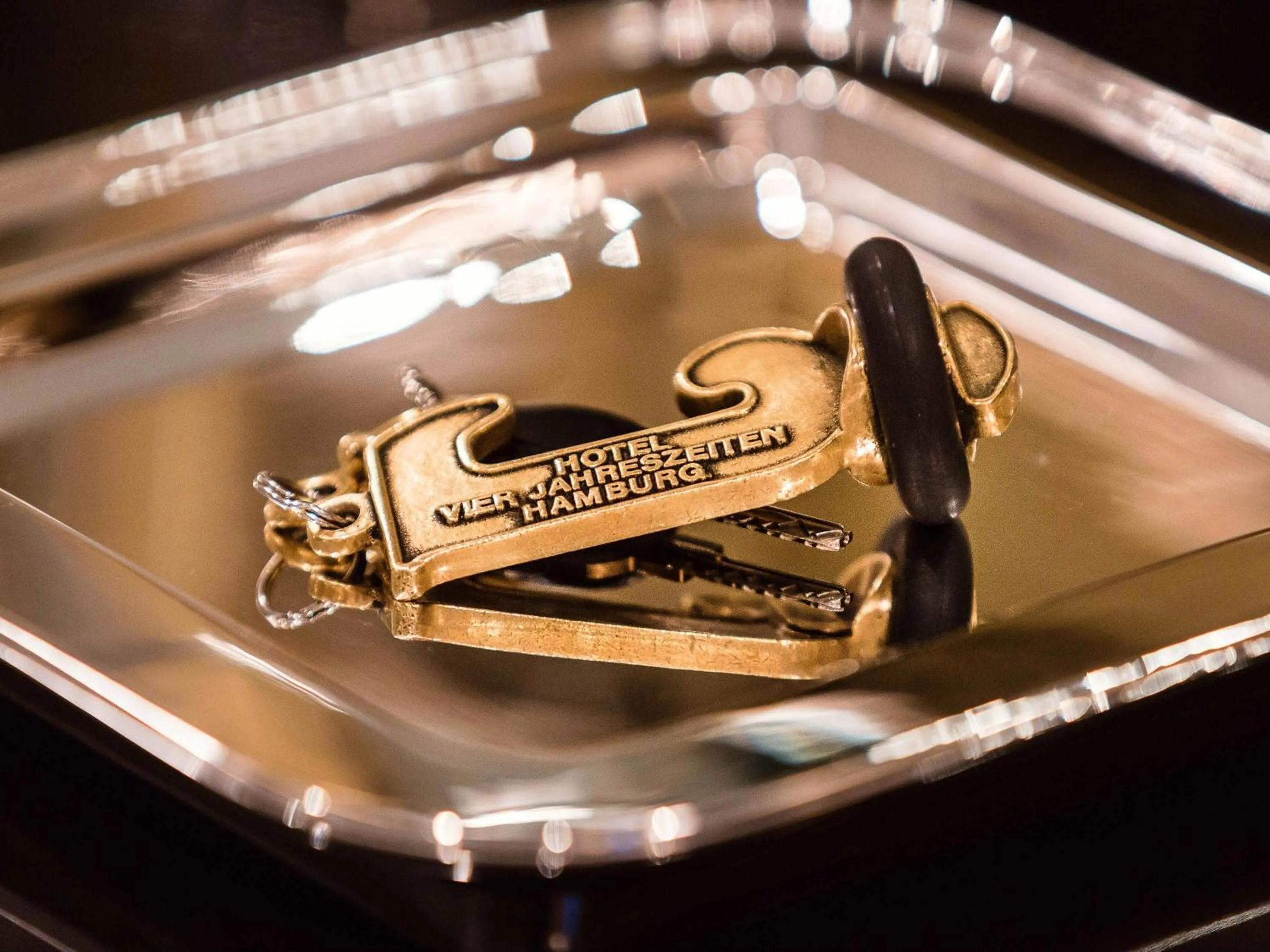 Bedroom in Fairmont Hotel Vier Jahreszeiten