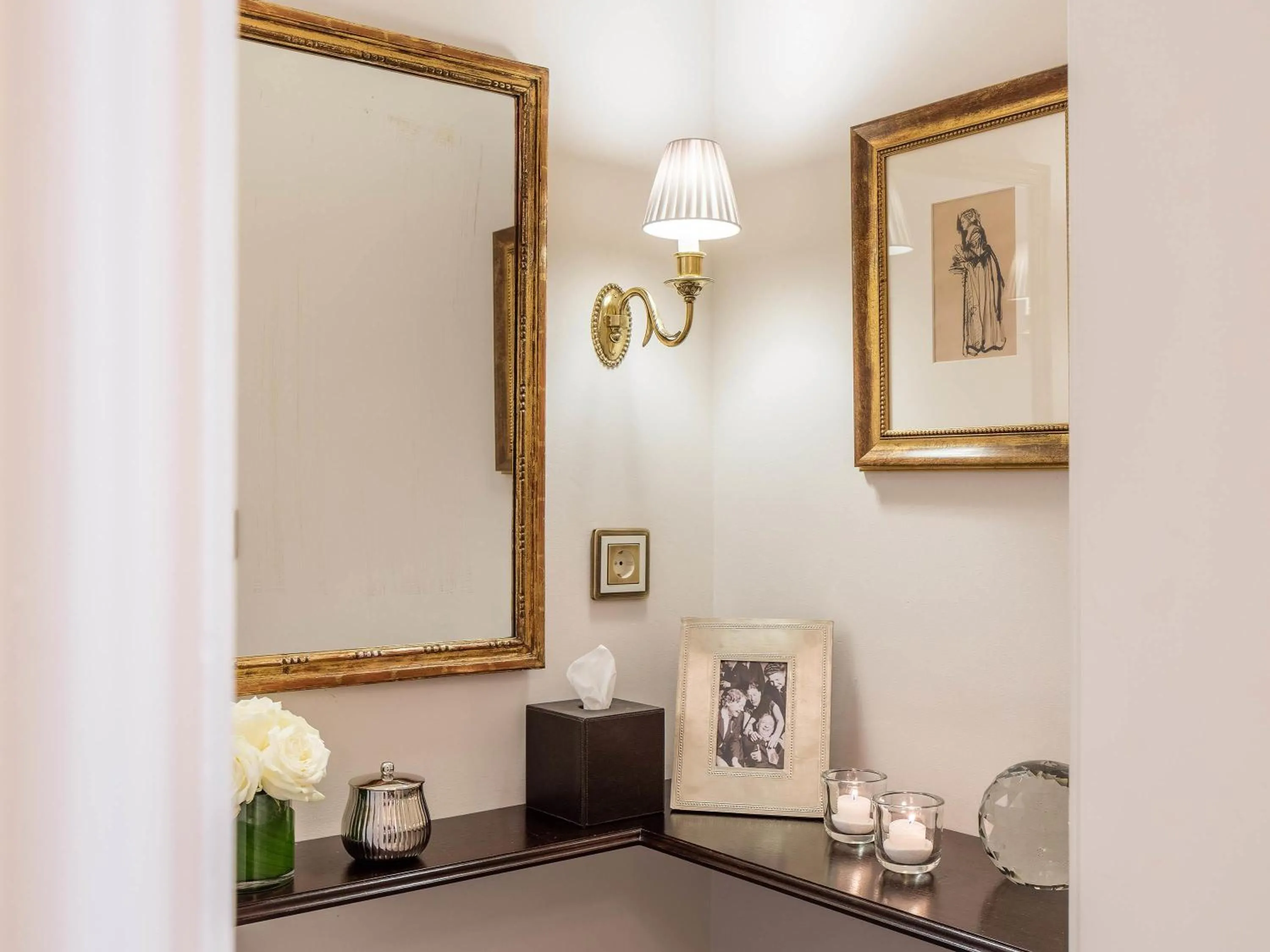 Bedroom in Fairmont Hotel Vier Jahreszeiten