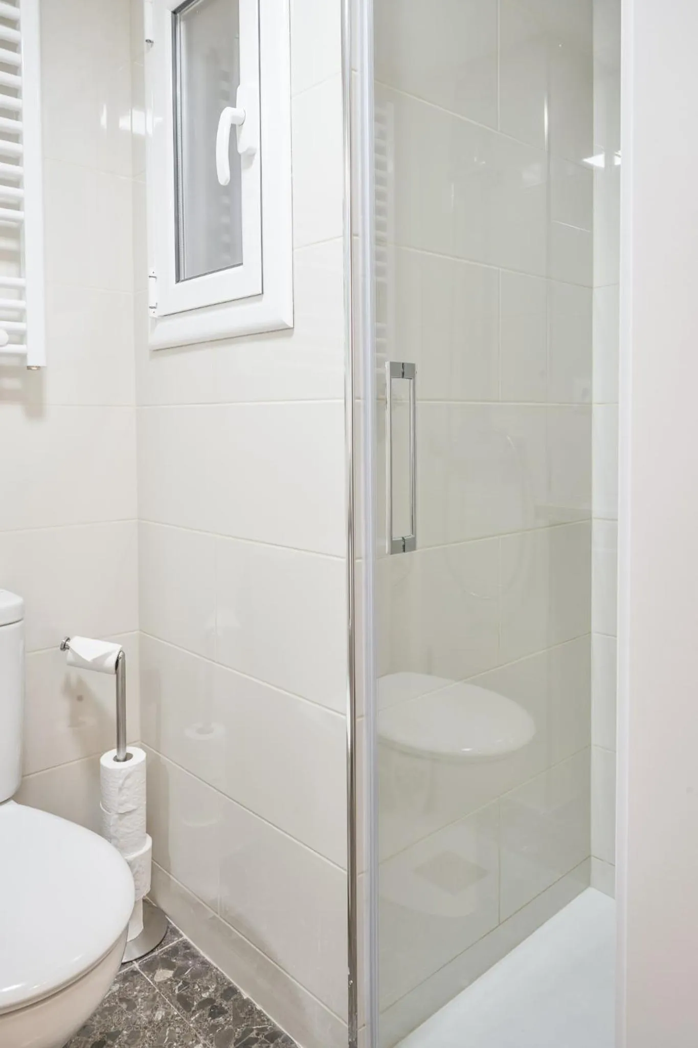 Bathroom in Family-Friendly Home in Central Barcelona 4BDR