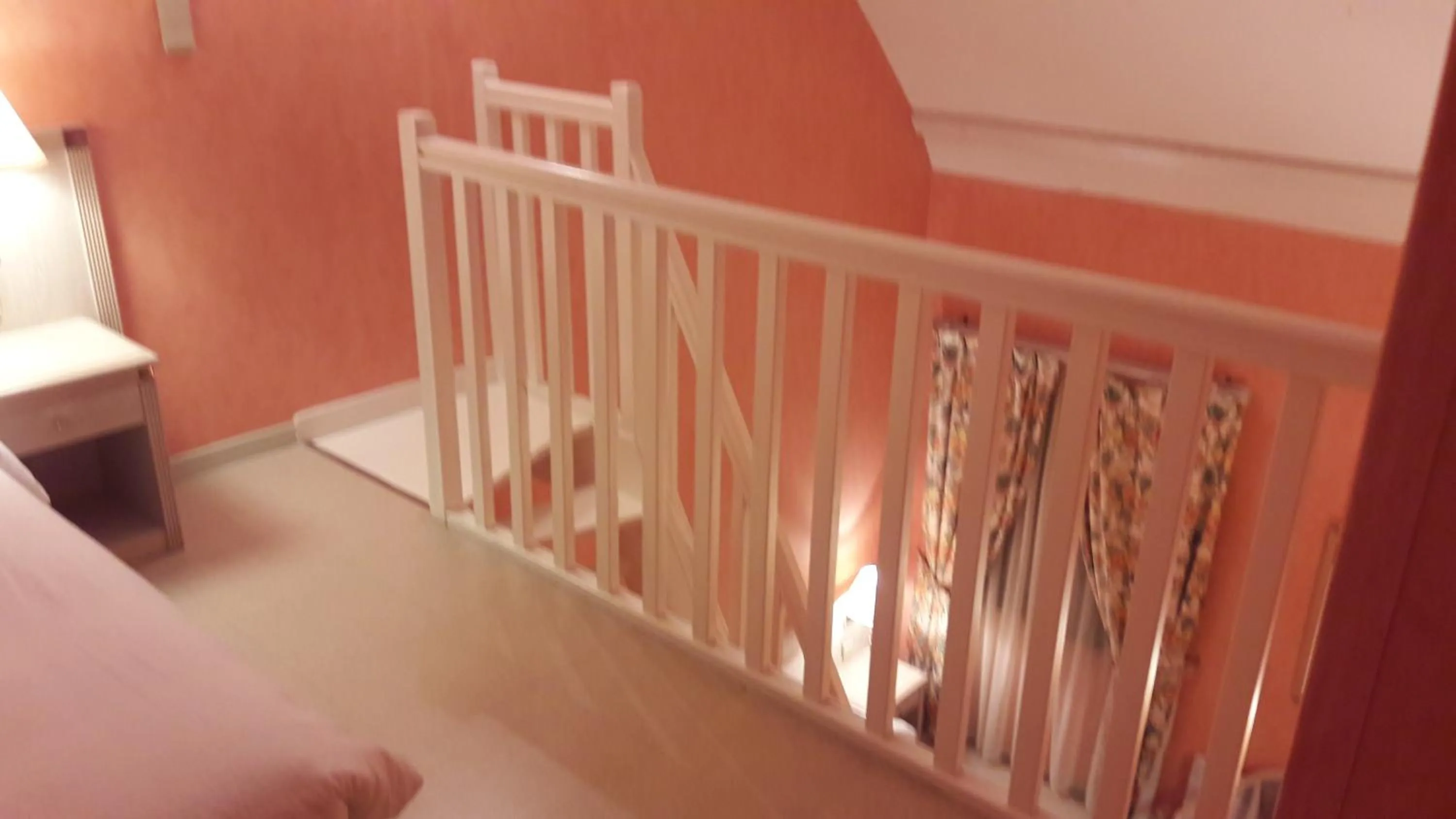 Bed in Logis L'Auberge Bourbonnaise