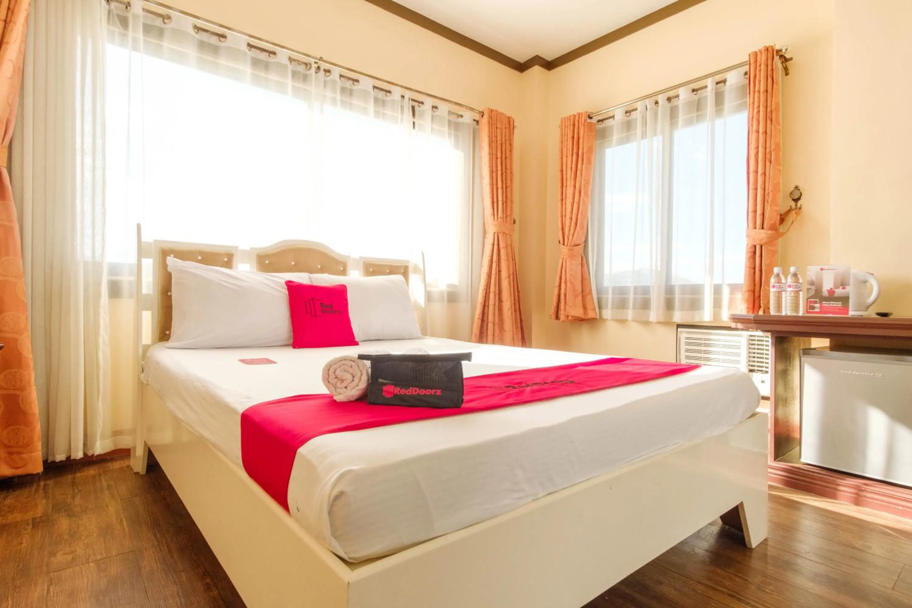 Photo of the whole room, Bed in RedDoorz Plus @ Seaborne Hotel Subic Zambales