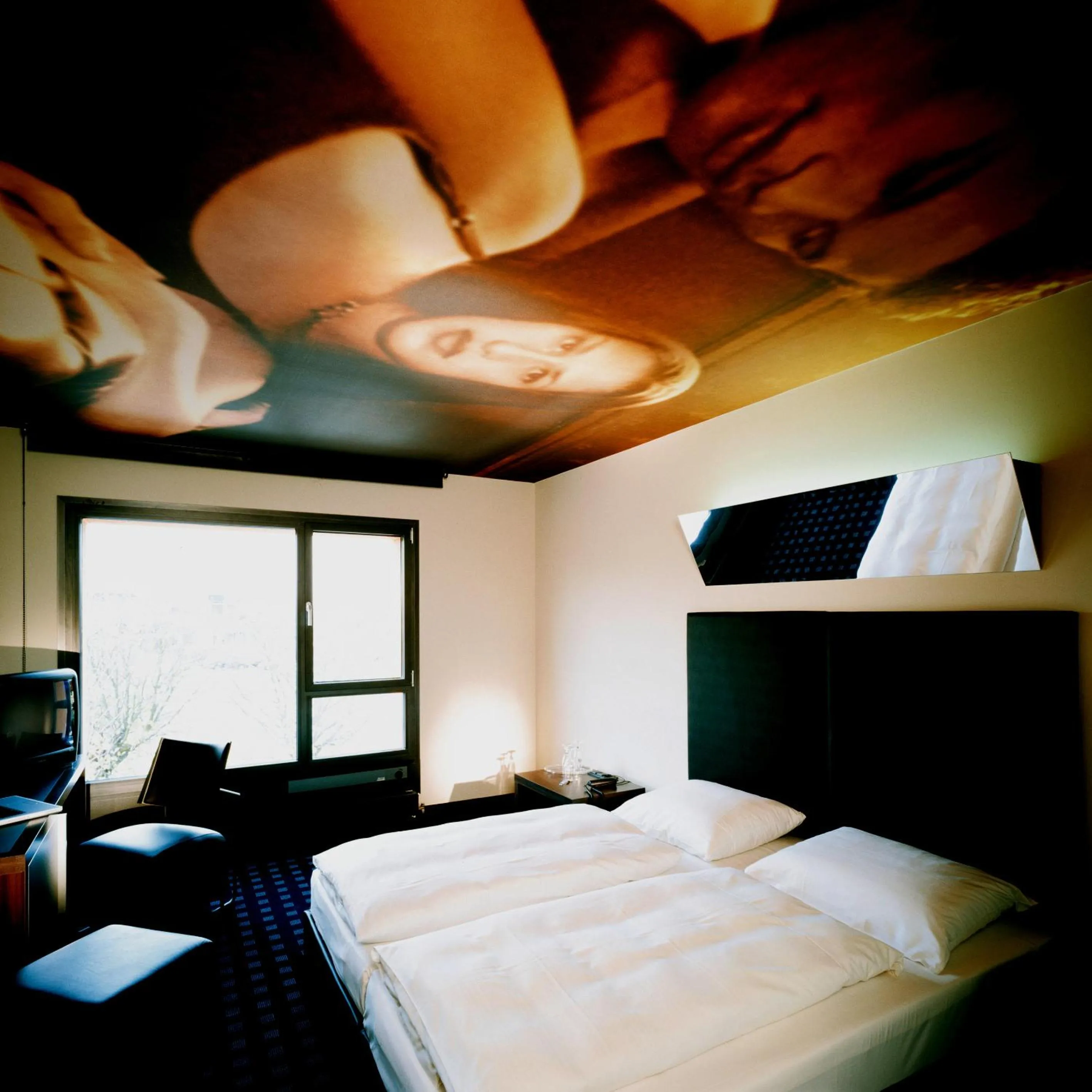 Day, Bed in Kult Hotel