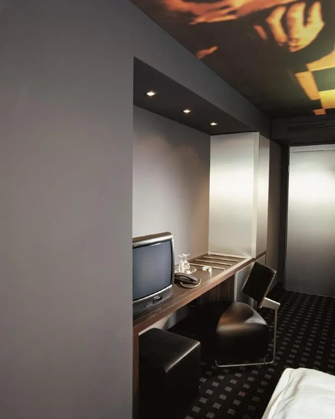 Photo of the whole room in Kult Hotel