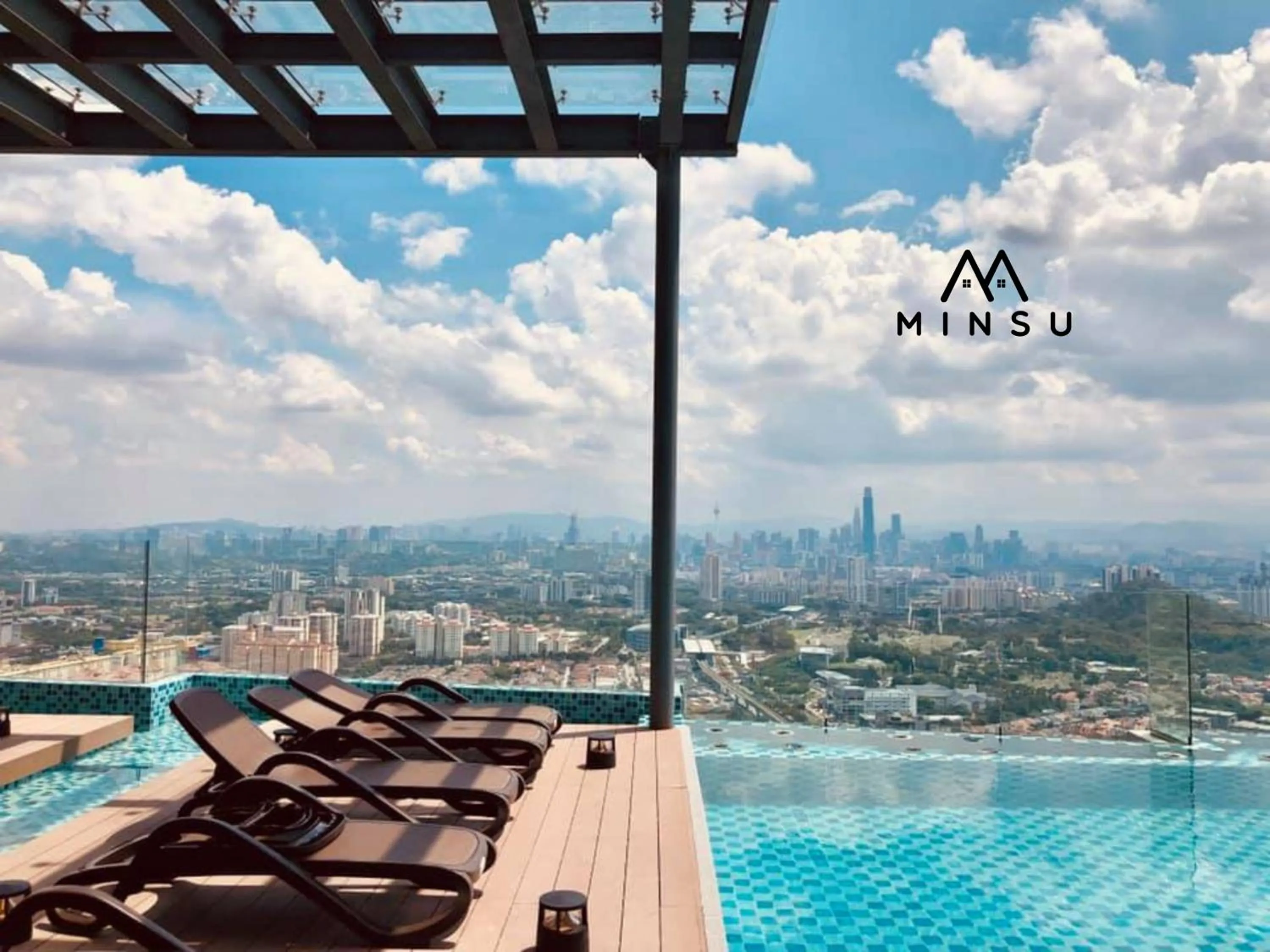 Swimming pool in Minsu (Ekocheras)