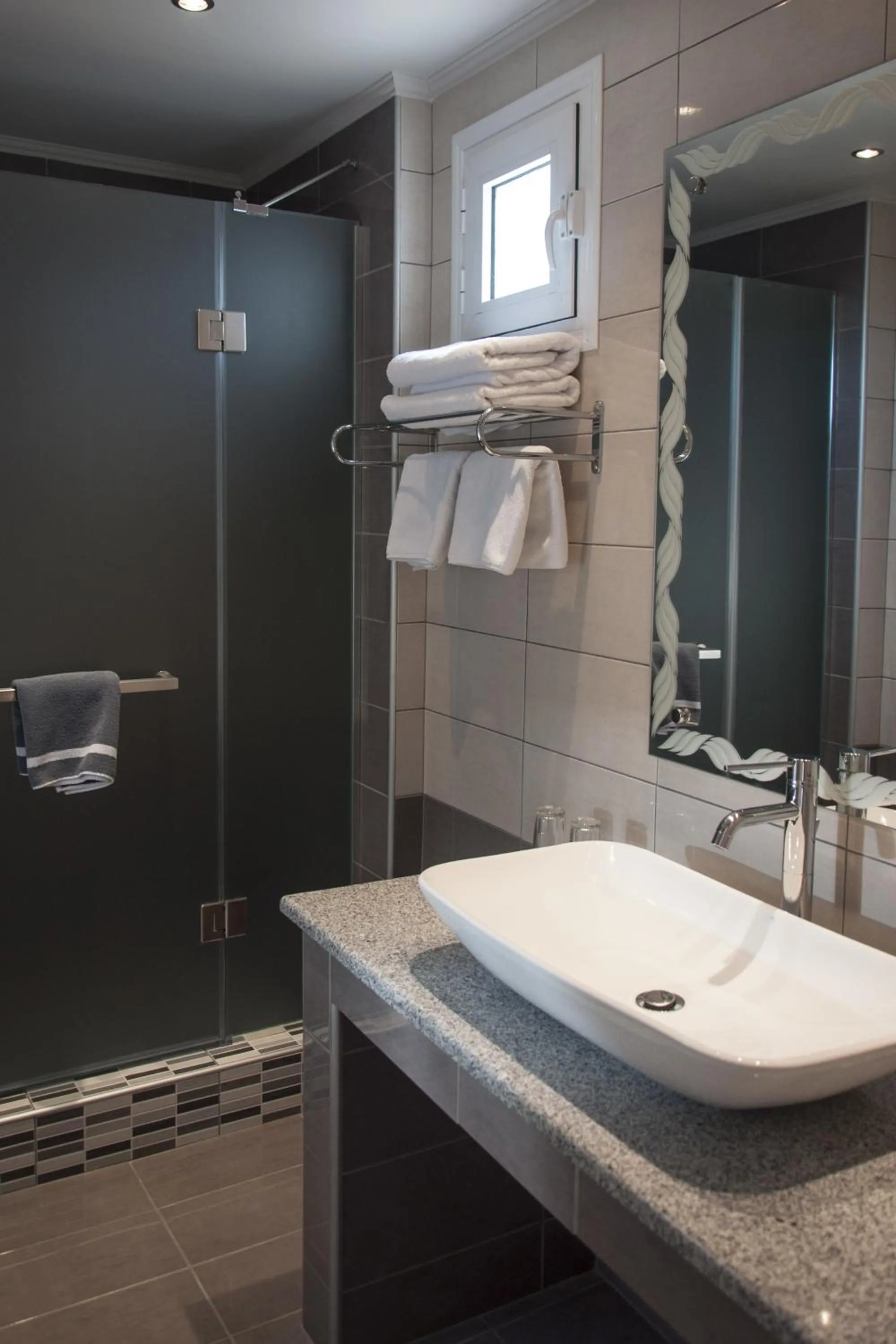 Bathroom in Hotel Marianna