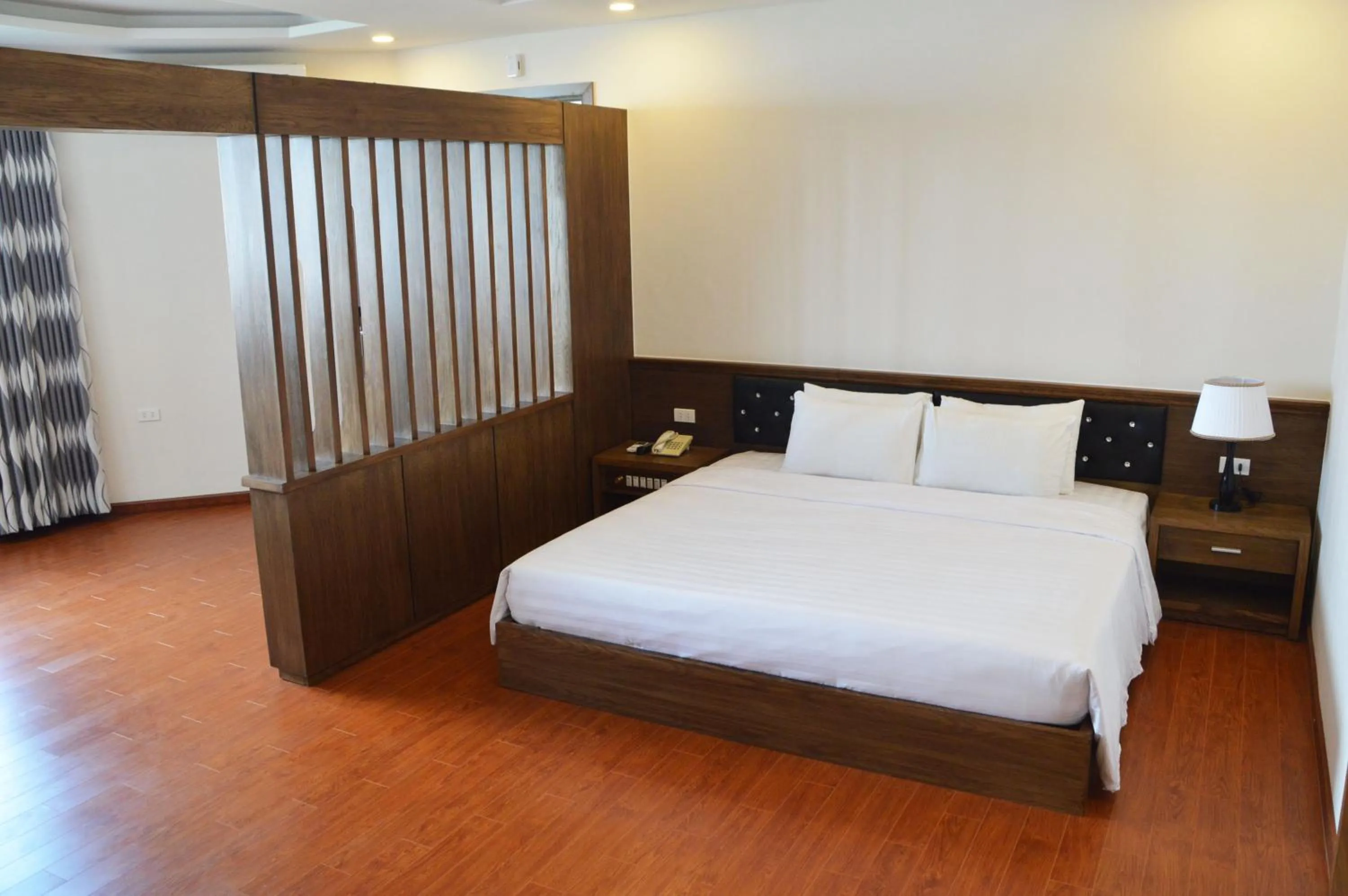 Bedroom, Bed in Phu Tho Hotel