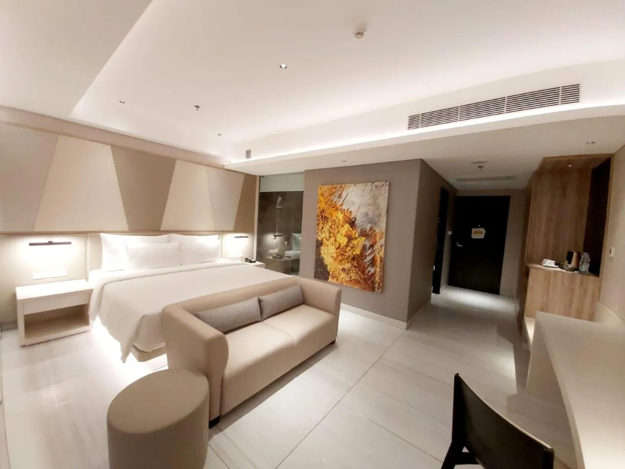 Bedroom, Bed in Nuanza Hotel & Convention Cikarang