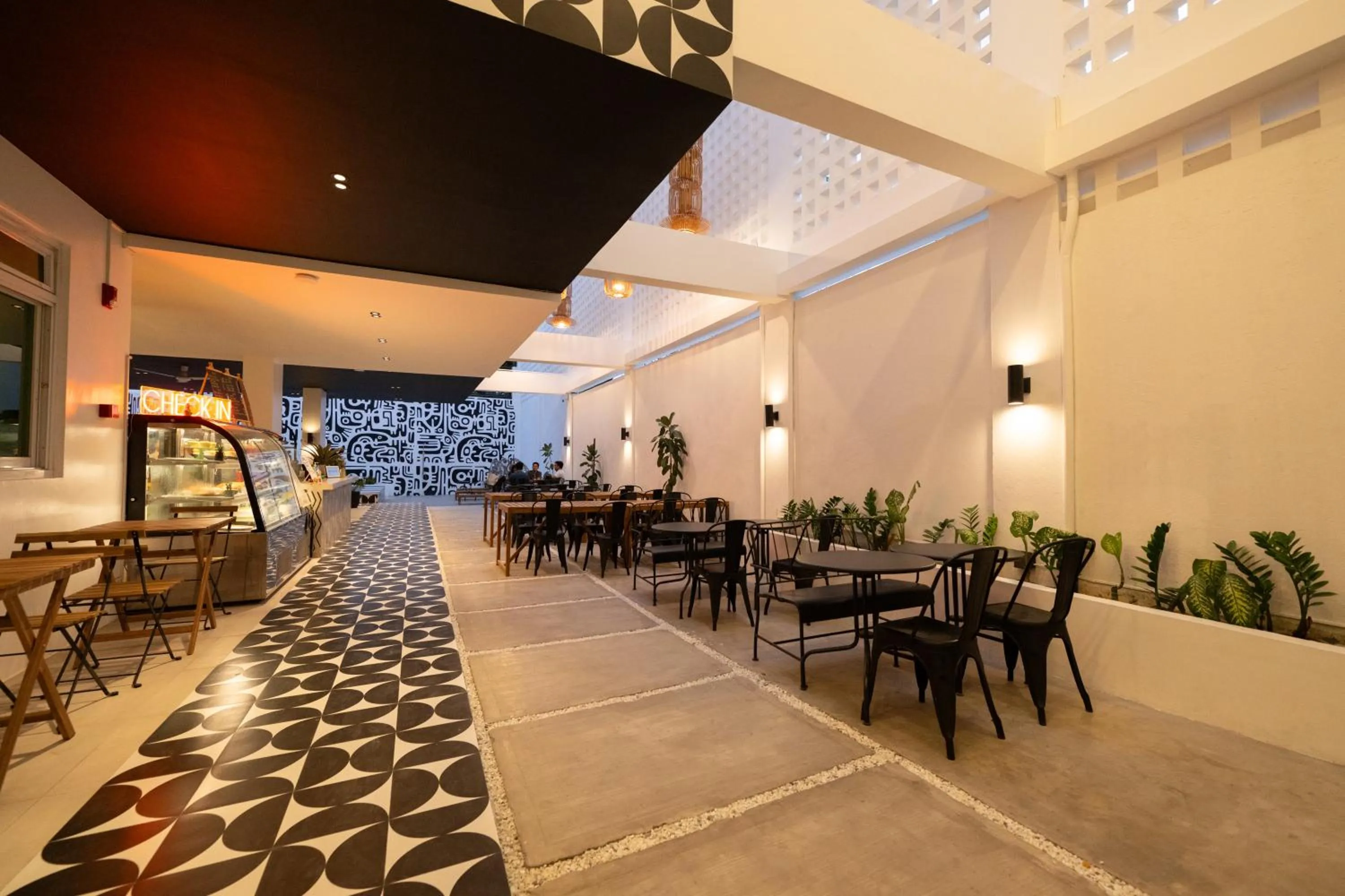 Restaurant/places to eat in 3BU Hostel La Union