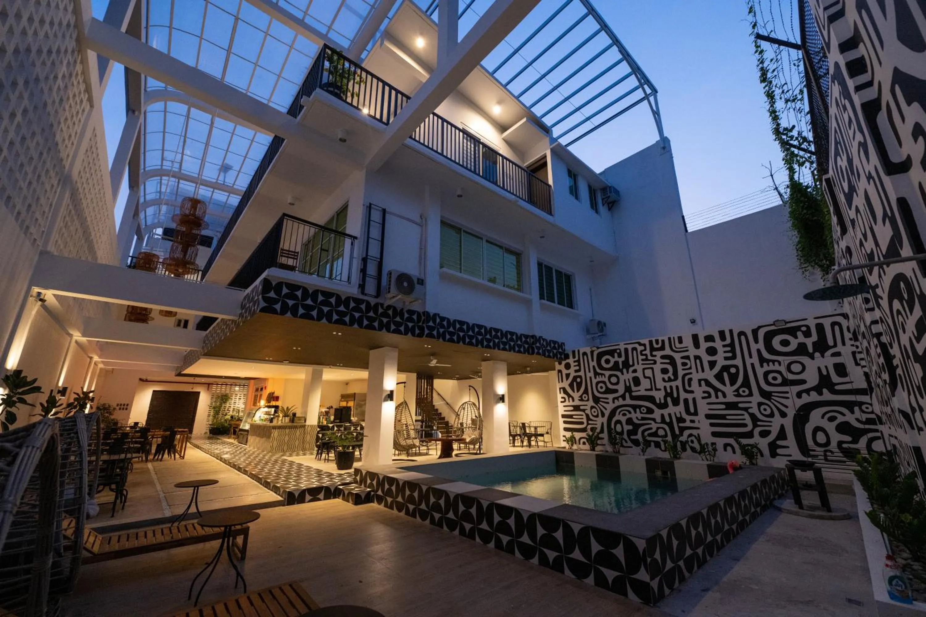 Property building in 3BU Hostel La Union