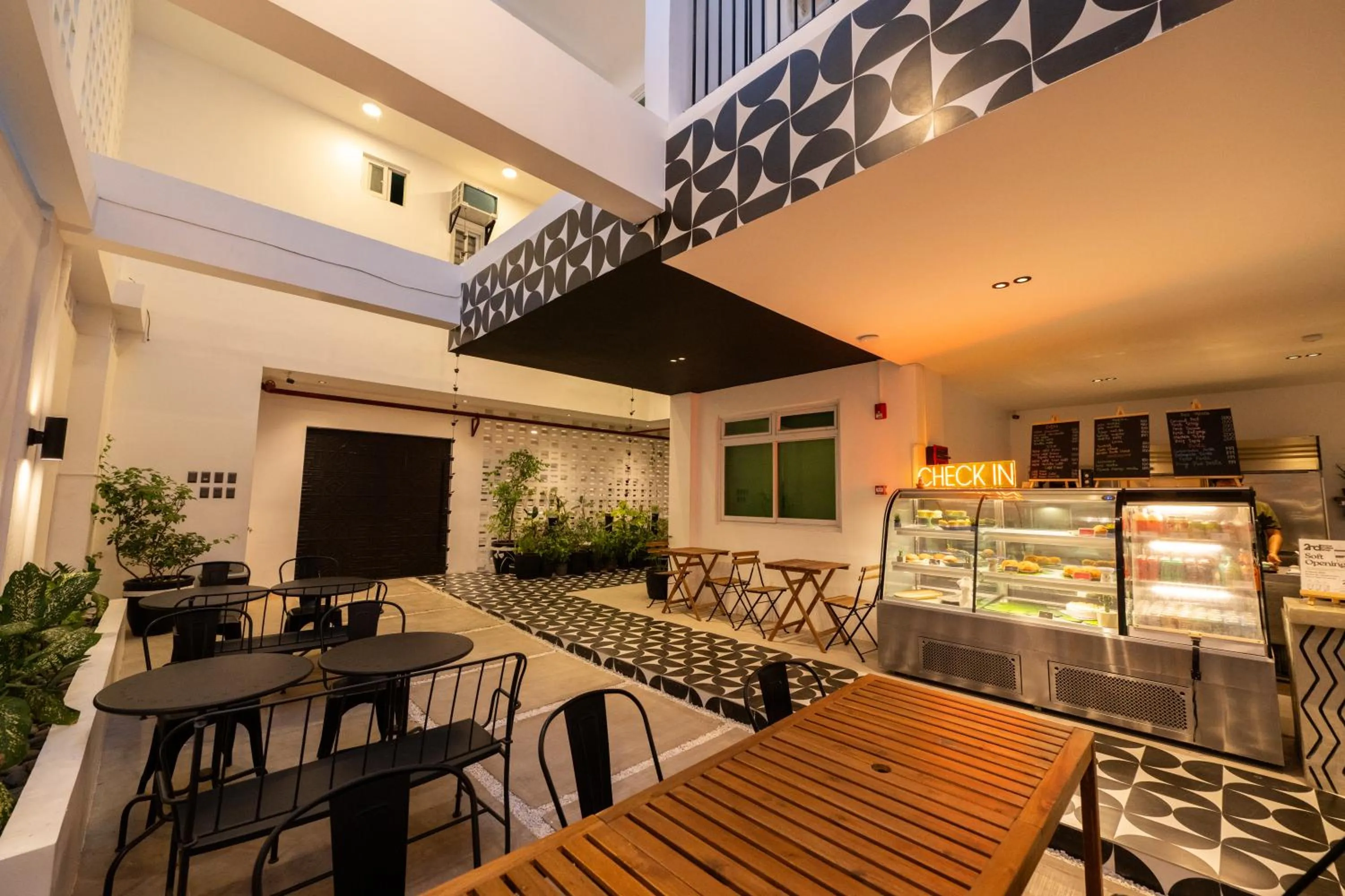 Restaurant/places to eat in 3BU Hostel La Union