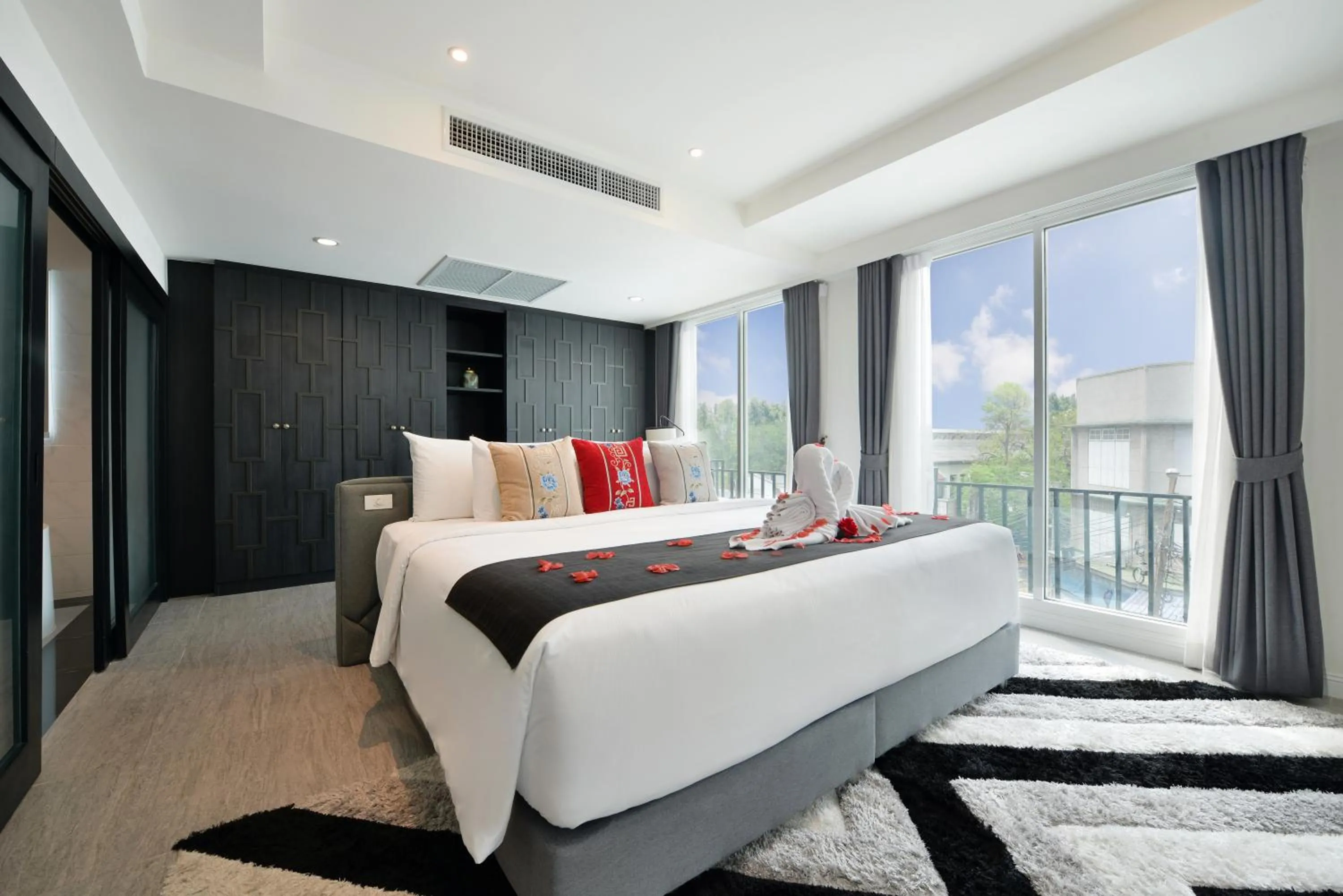 Bed in Villa De Pranakorn