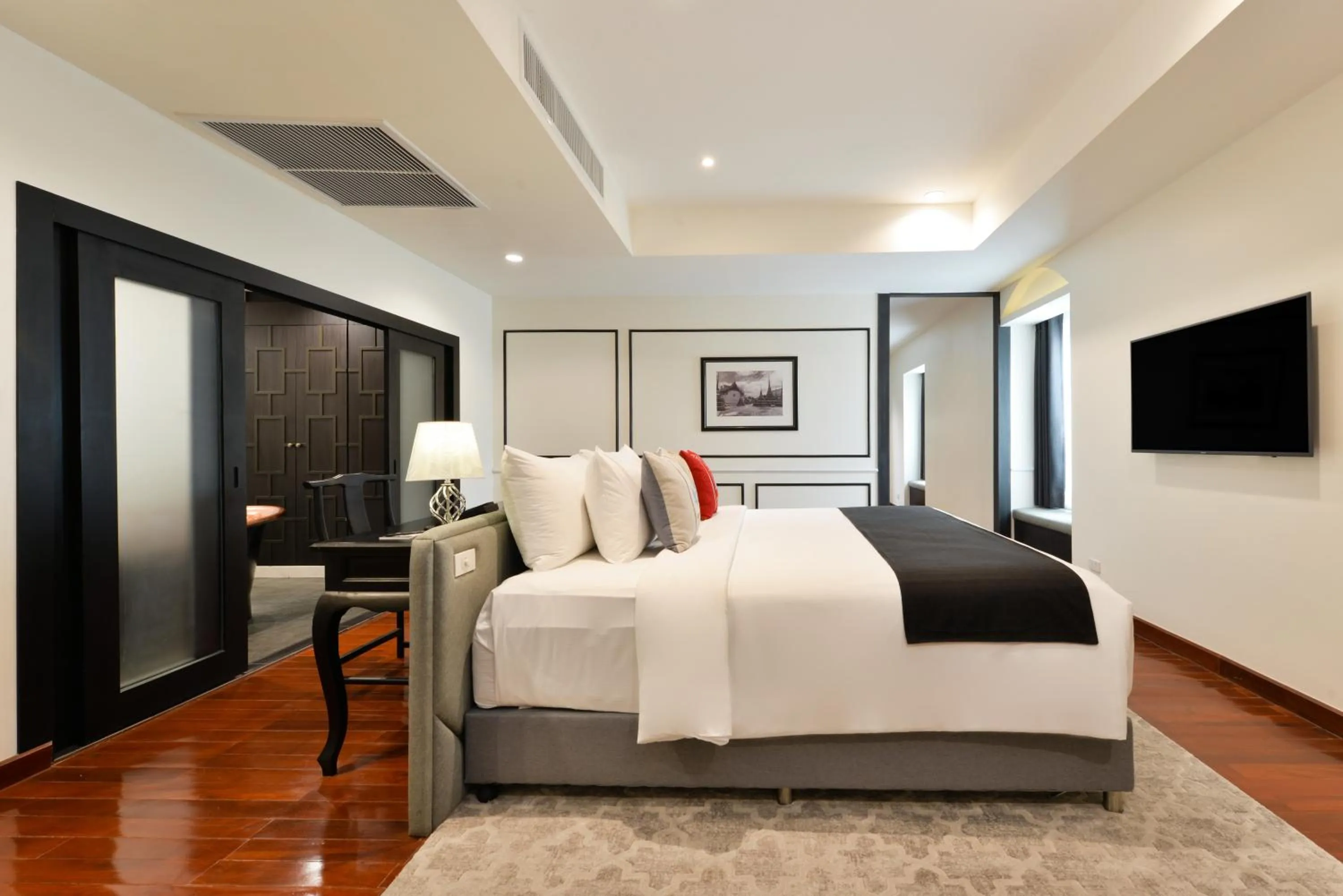 Bed in Villa De Pranakorn