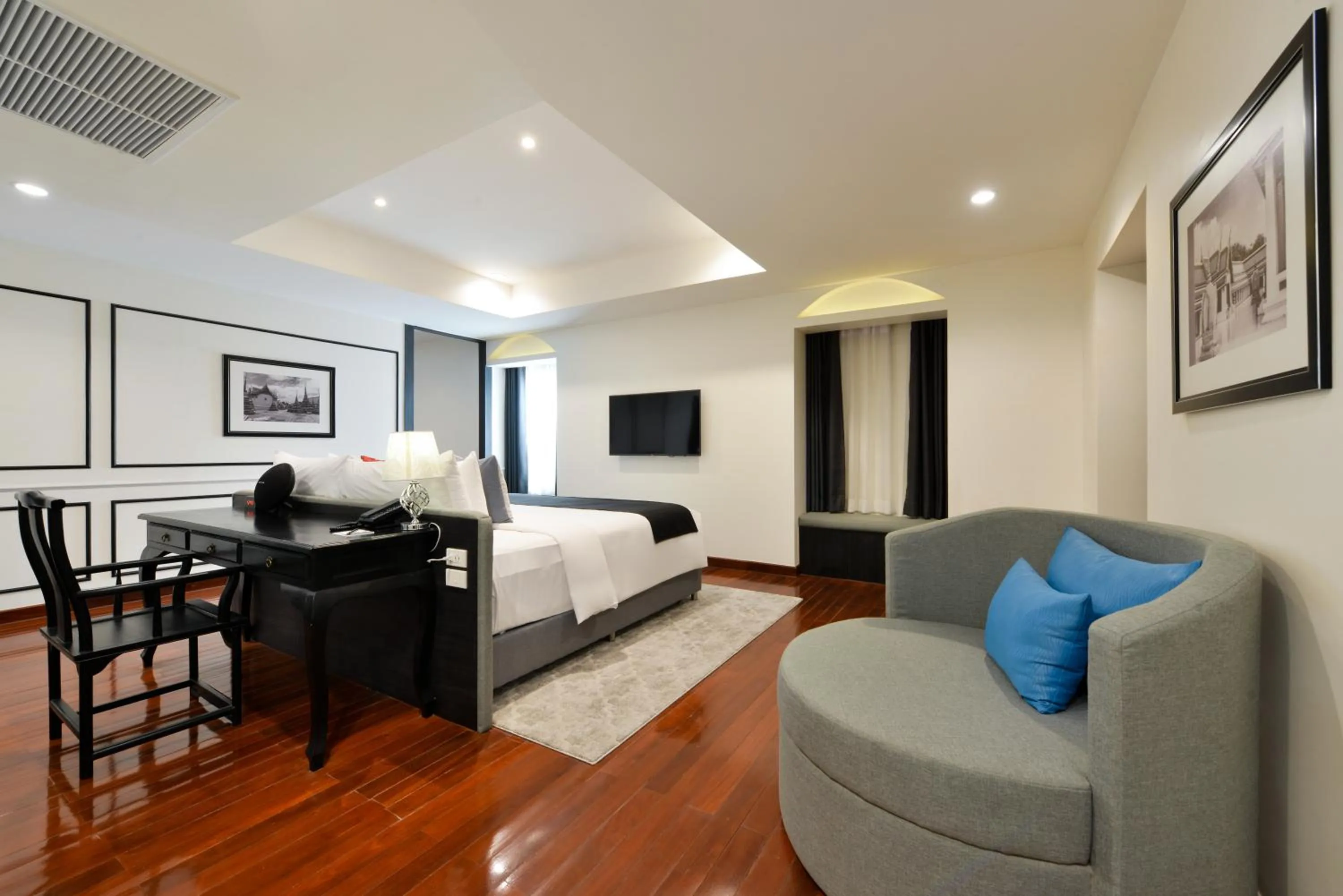 Bed in Villa De Pranakorn