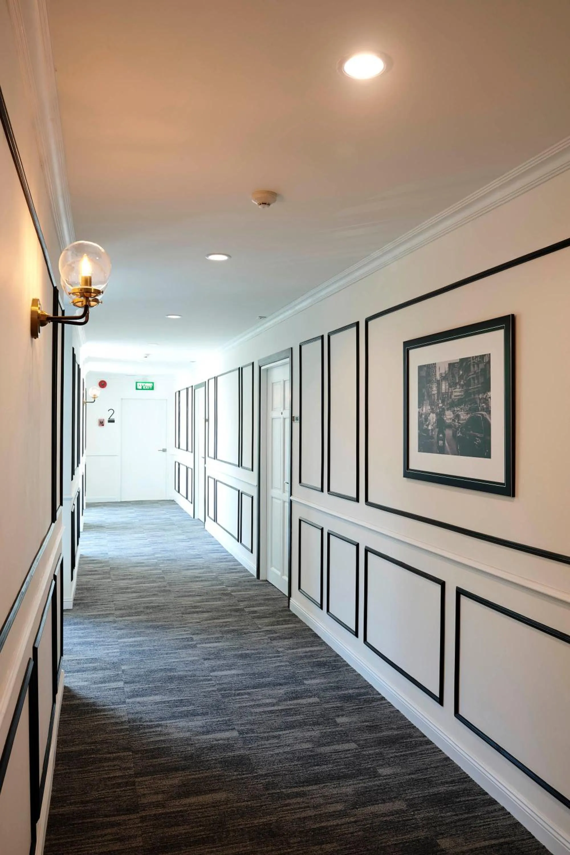 Property building in Villa De Pranakorn