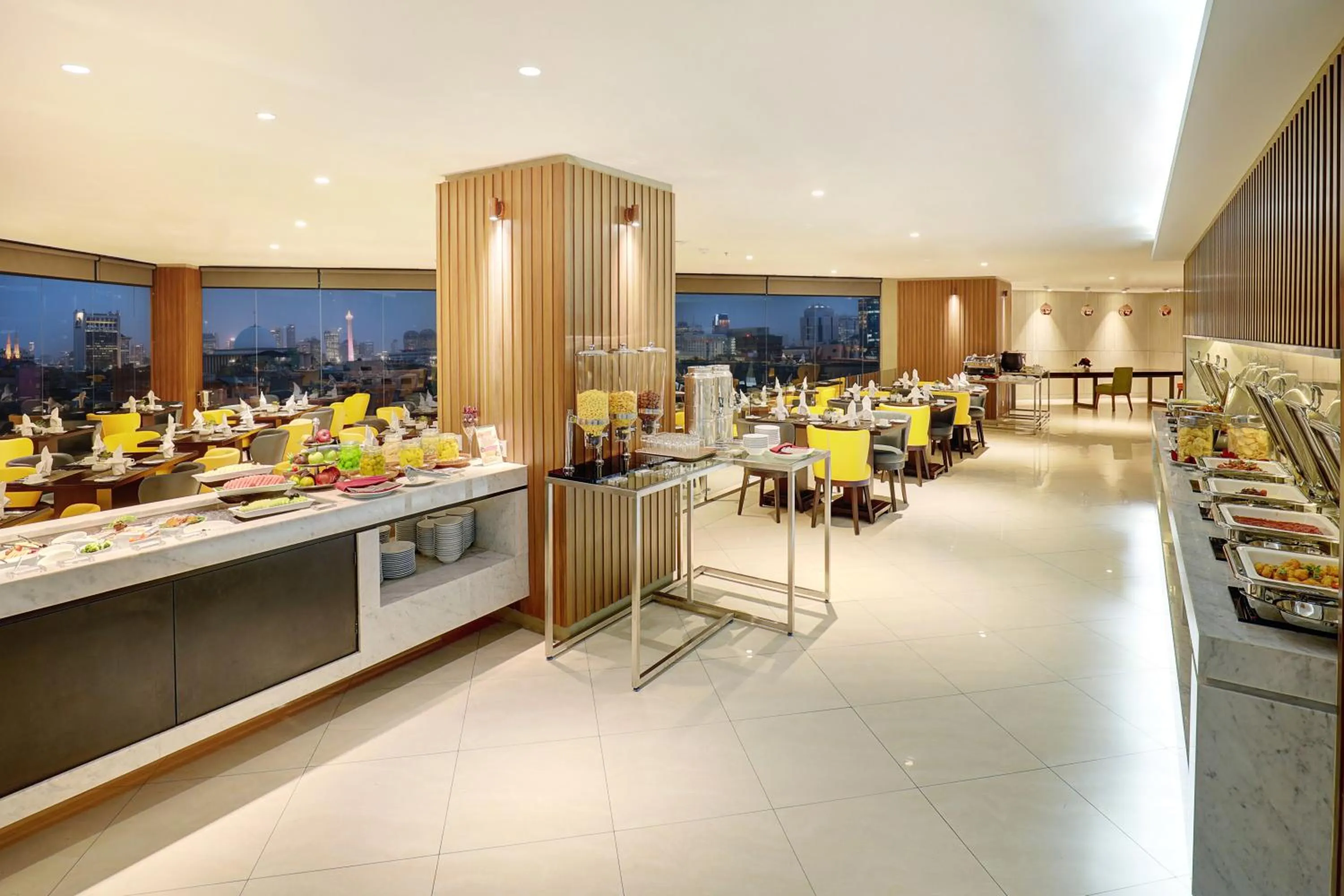 Restaurant/places to eat in Yuan Garden Pasar Baru