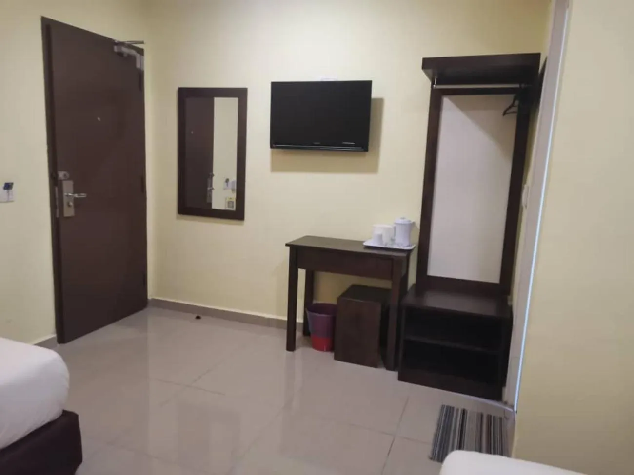 TV and multimedia, Bed in SUN INNS PERMAS JAYA