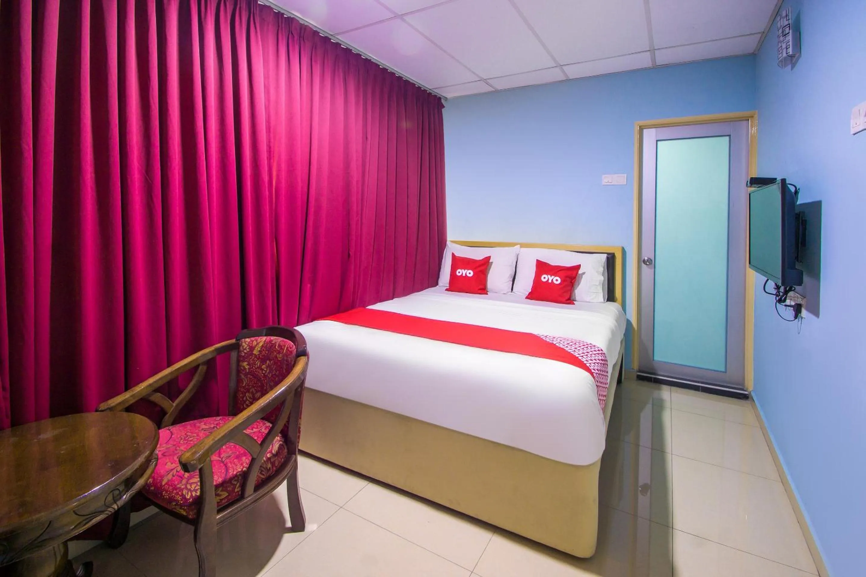 Bedroom, Bed in OYO 89842 Hotel 22, Northport