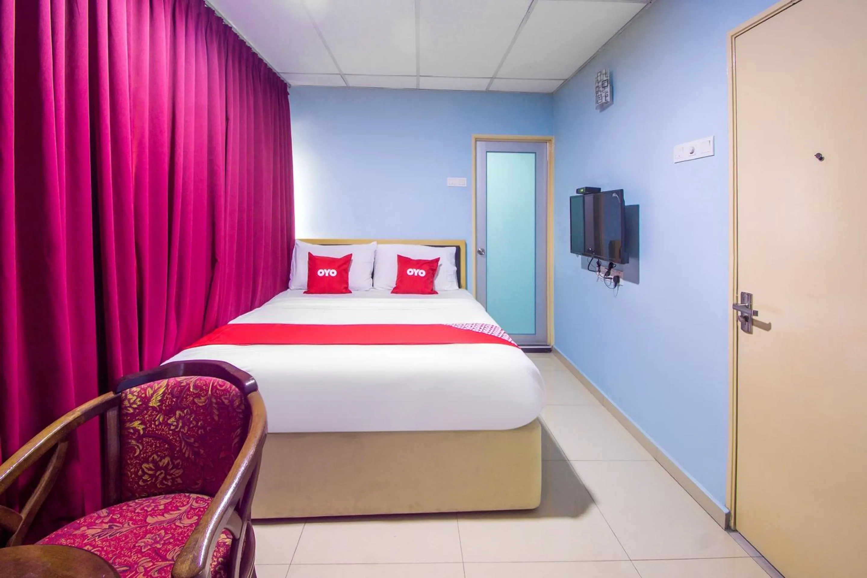 Bedroom, Bed in OYO 89842 Hotel 22, Northport