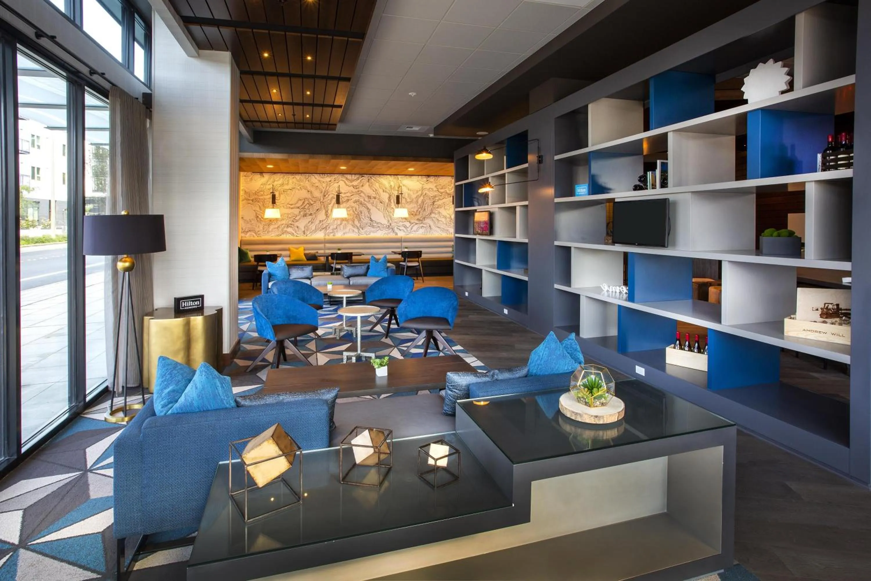 Lobby or reception in Hilton Garden Inn Redmond WA