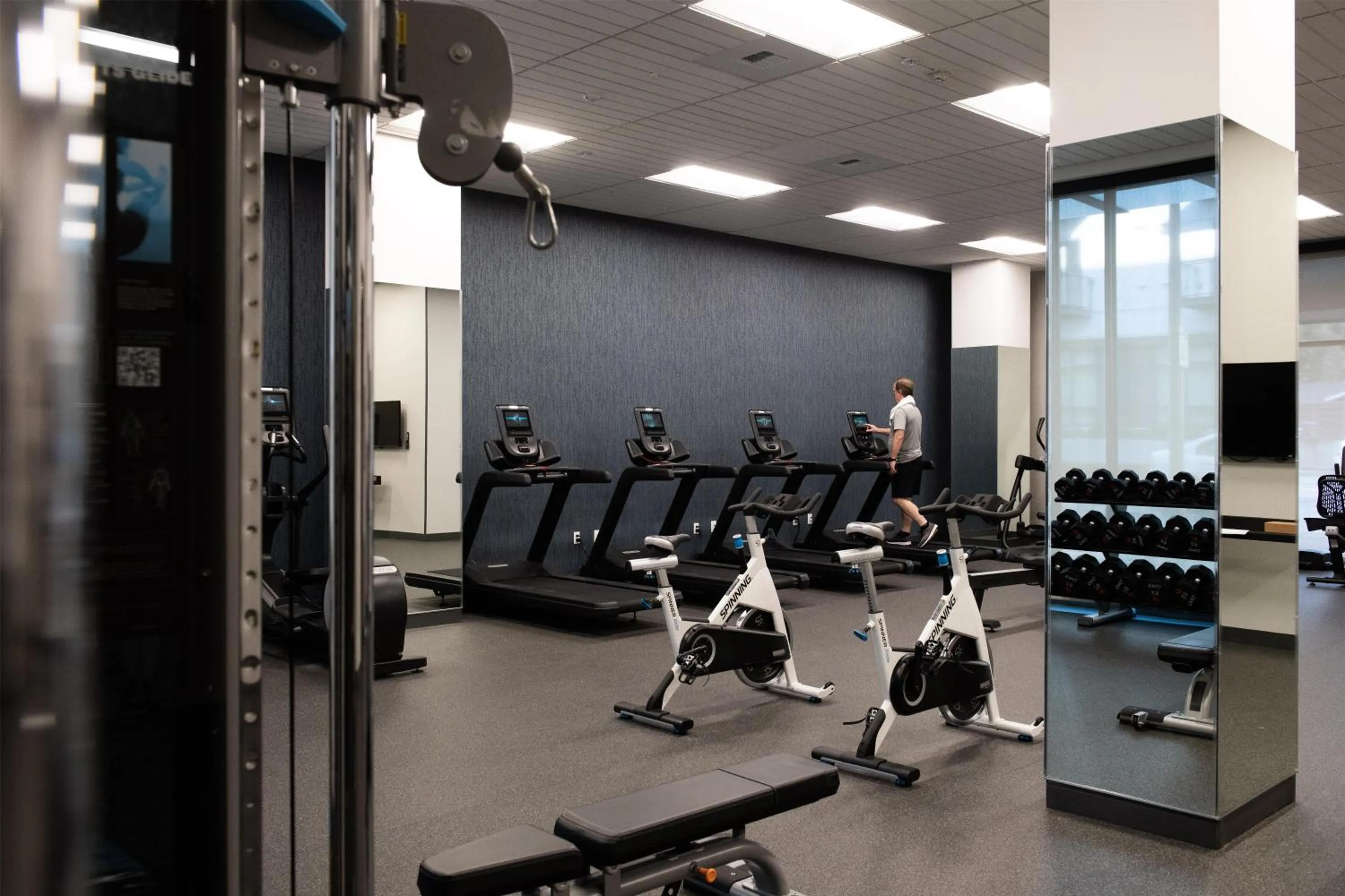 Fitness centre/facilities in Hilton Garden Inn Redmond WA