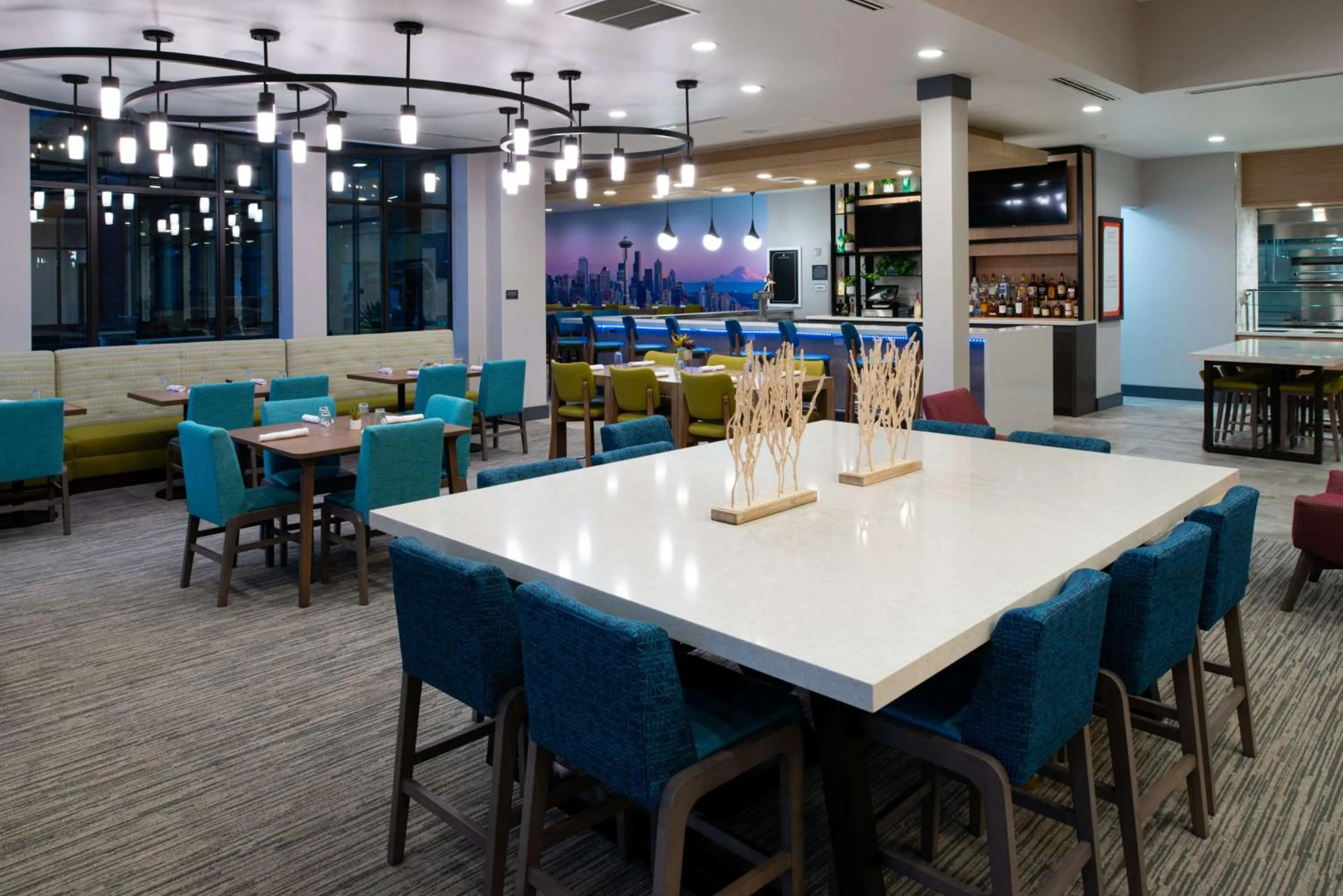 Restaurant/places to eat in Hilton Garden Inn Seattle Lynnwood, Wa