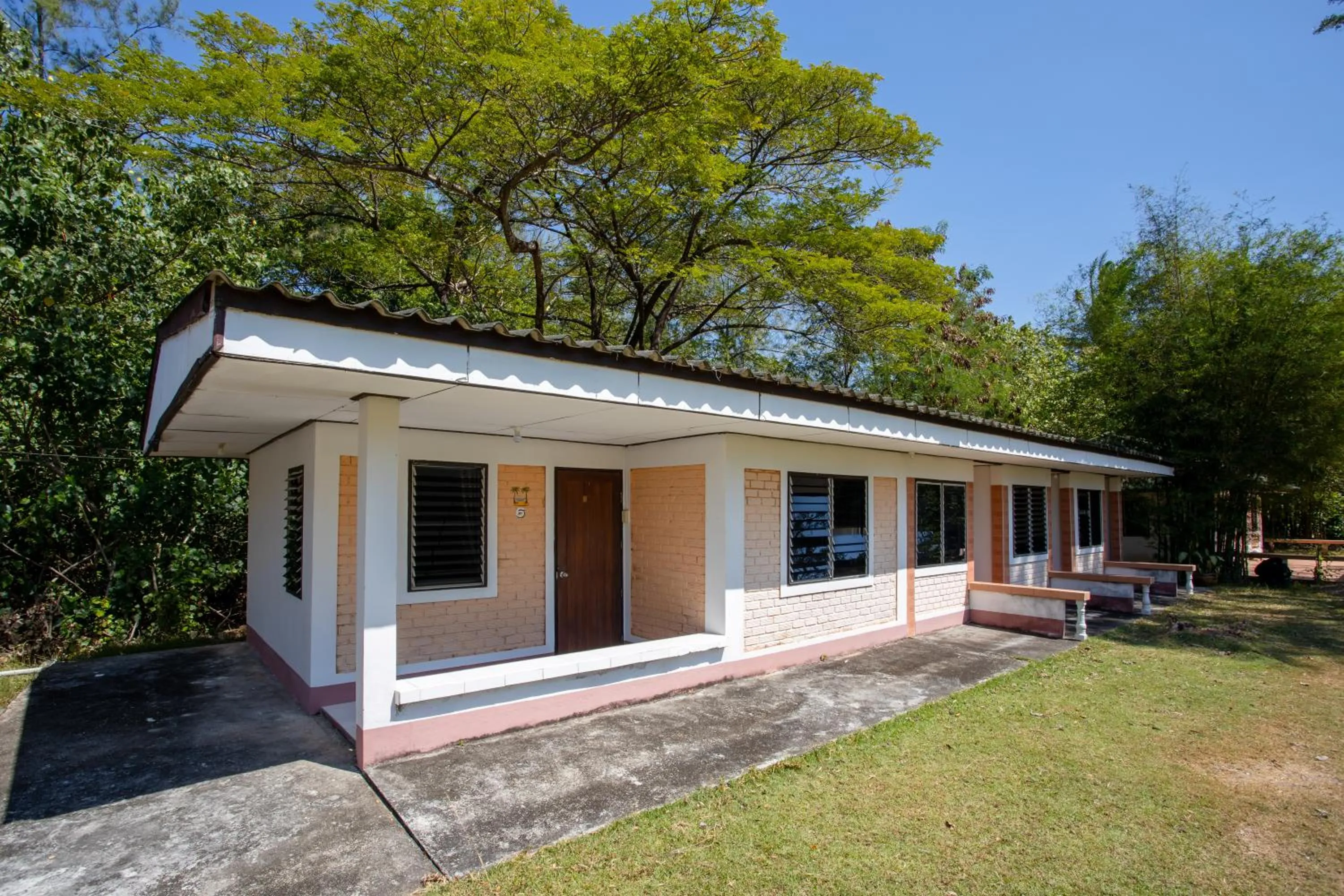 Property building in Andaman Peace Resort