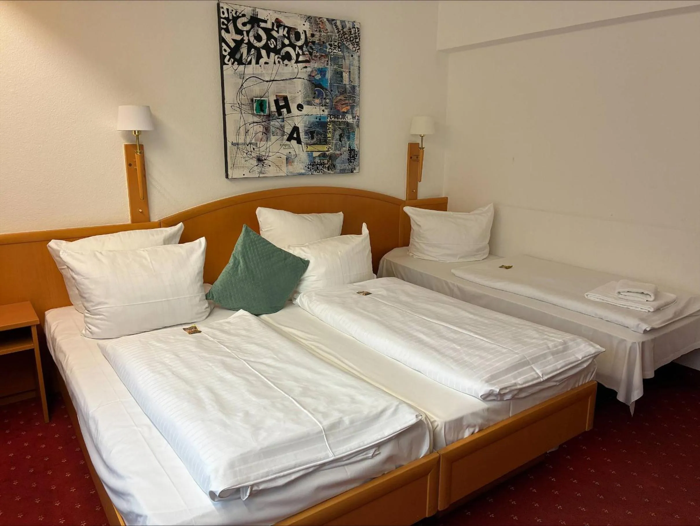 Photo of the whole room, Bed in Centro Hotel Mondial München City, Trademark Collection by Wyndham