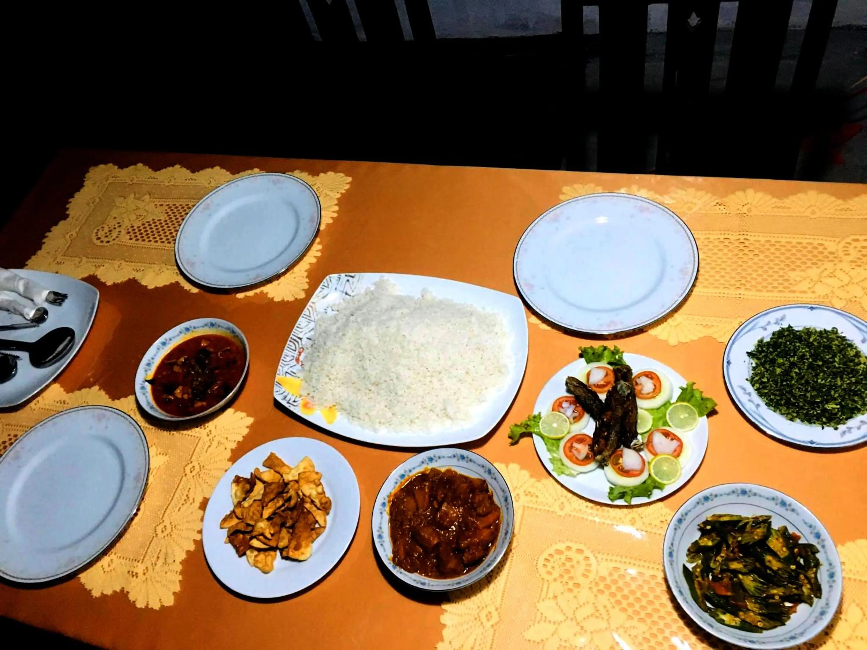 Restaurant/places to eat in Hiriketiya Orchid Villa