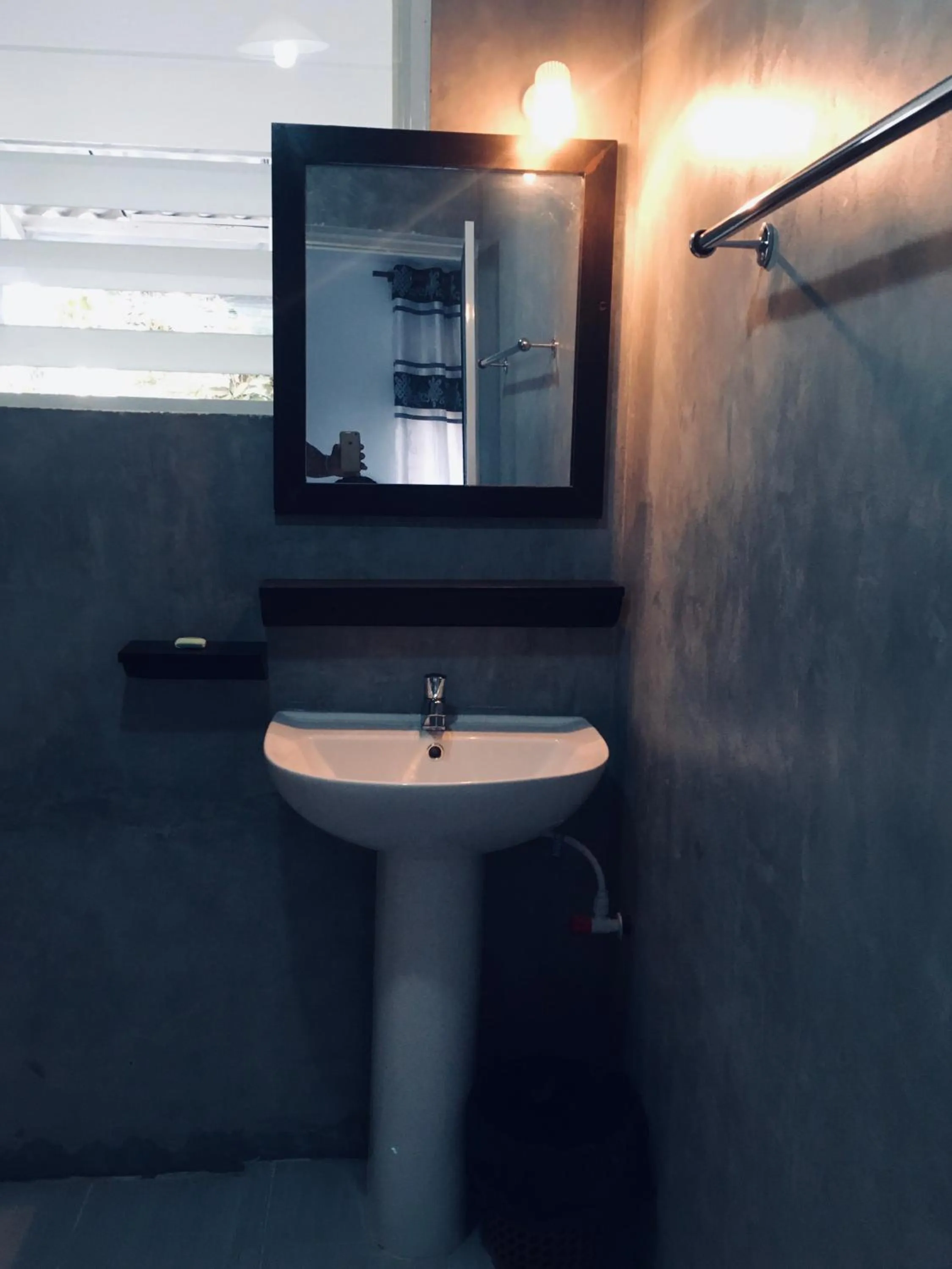 Bathroom in Hiriketiya Orchid Villa