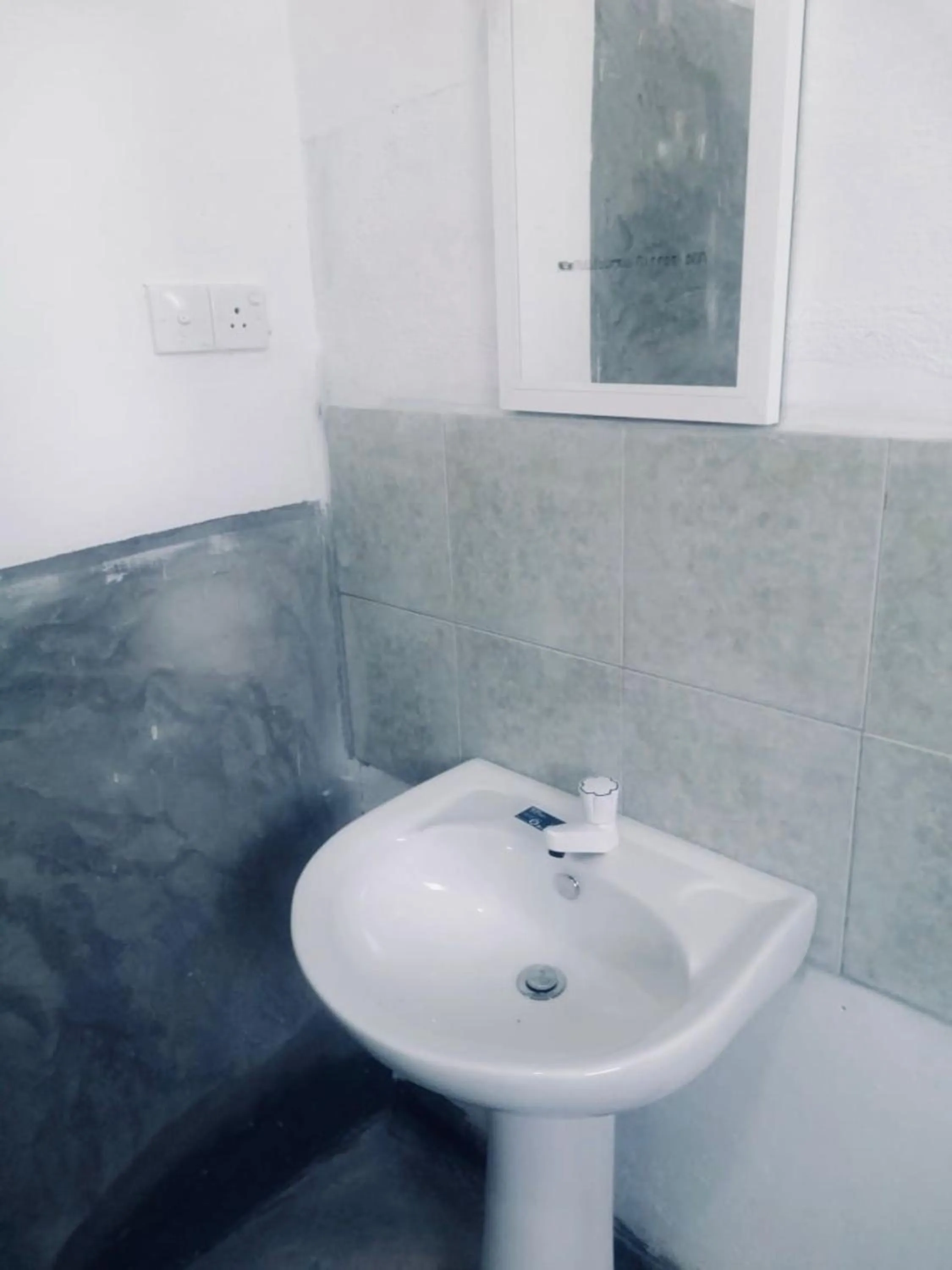 Bathroom in Hiriketiya Orchid Villa