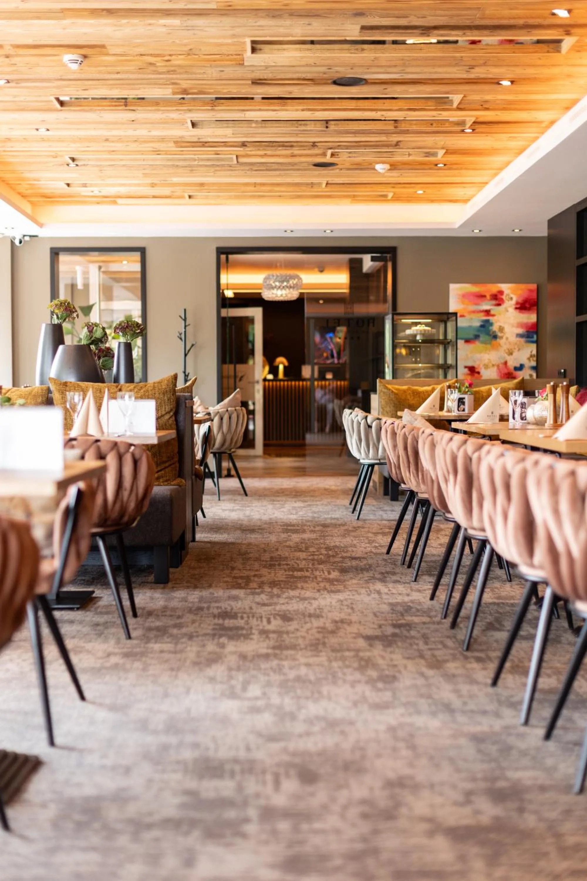 Restaurant/places to eat in Hotel Am Badepark