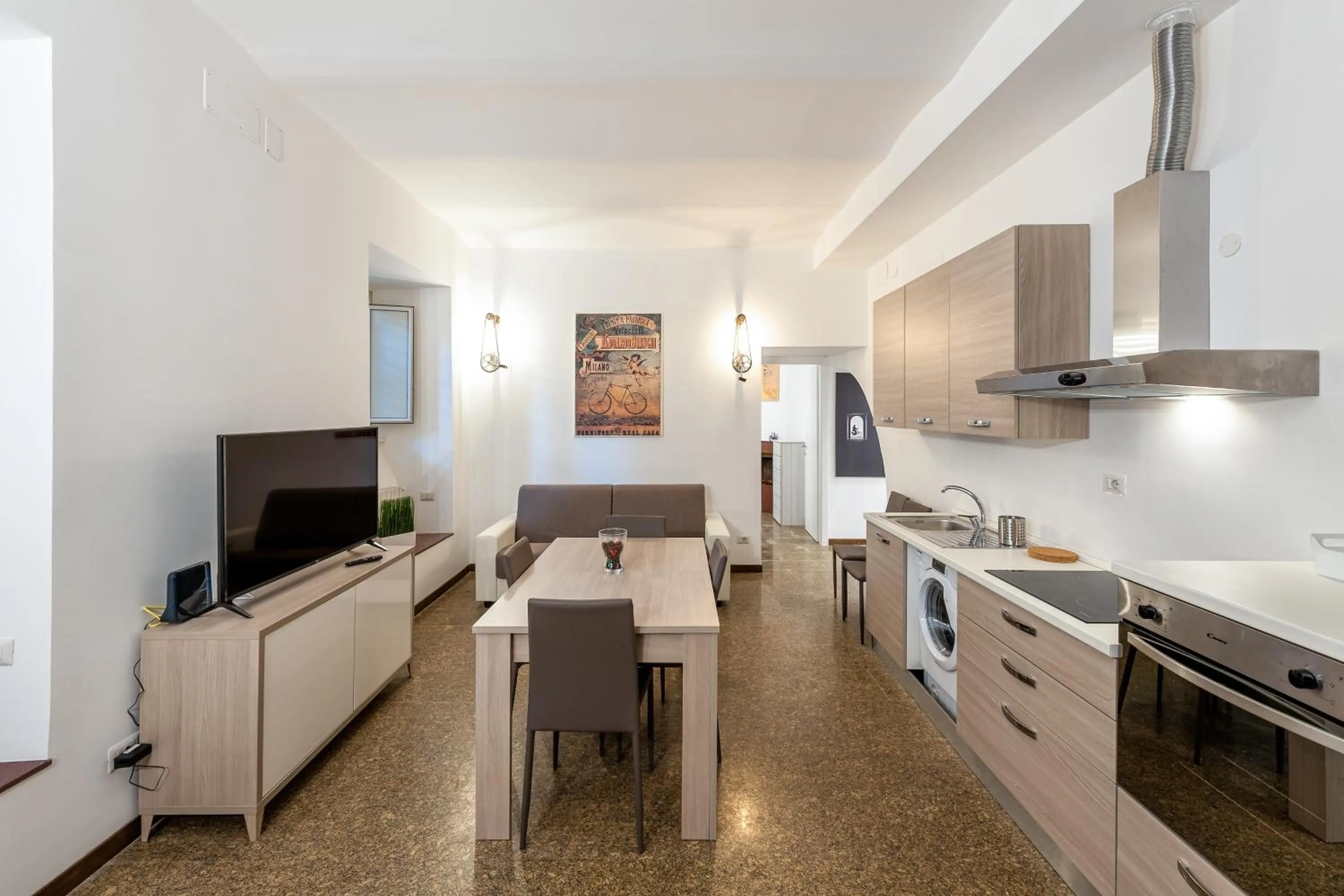 Dining area in Tour de Rome